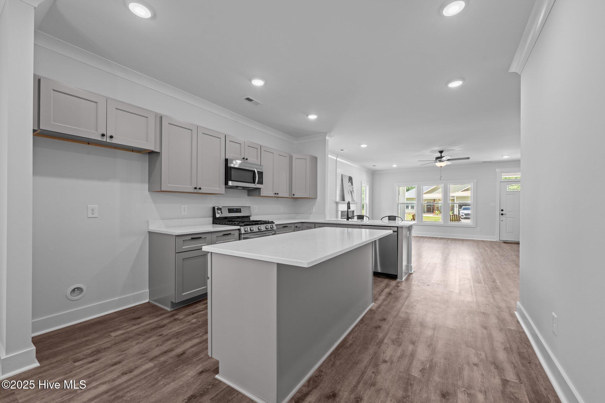 12 Paddington Way, Trent Woods, NC