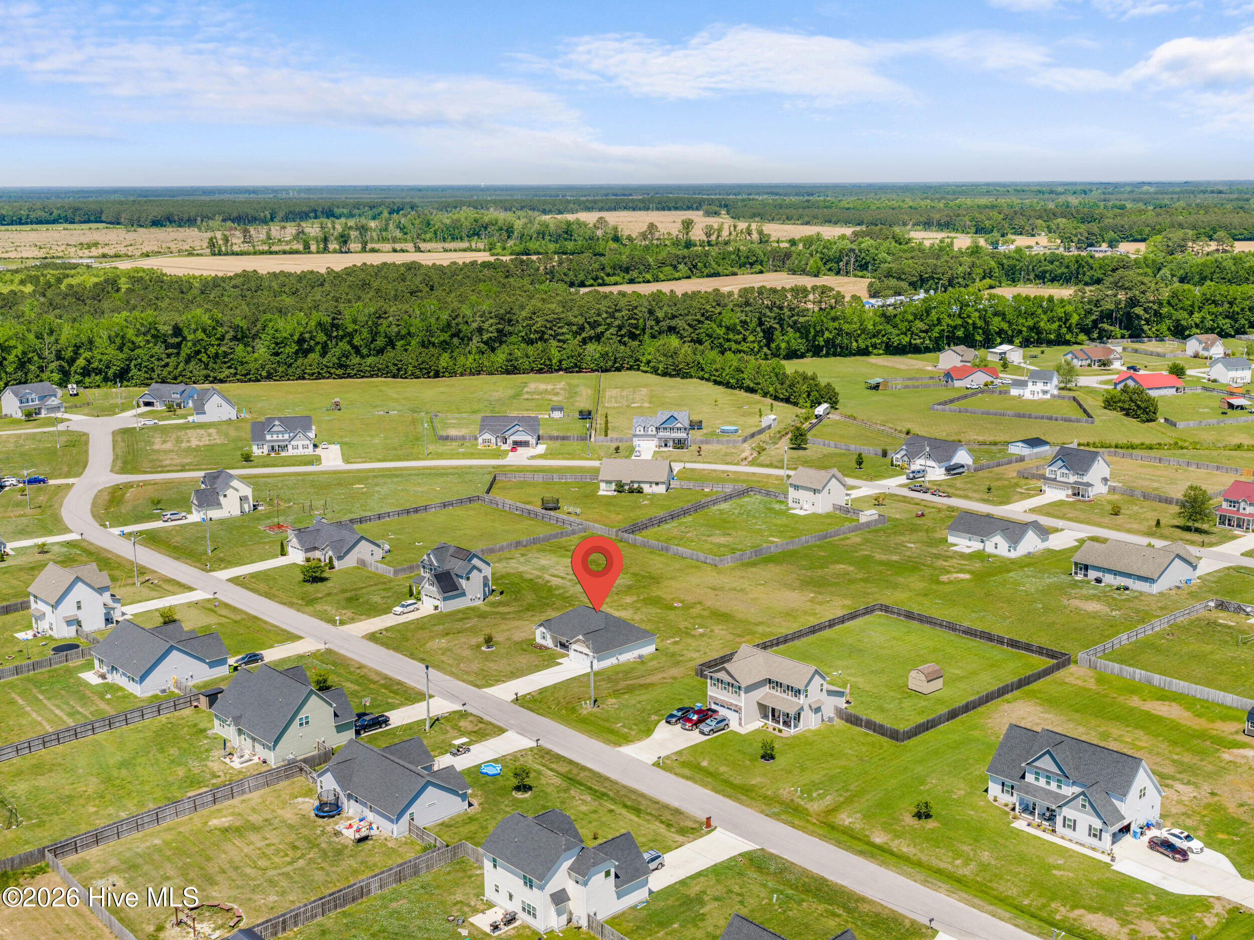 100569588 | Photo 46