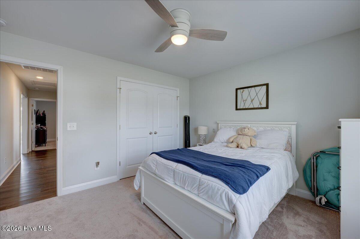 100569767 | Photo 25