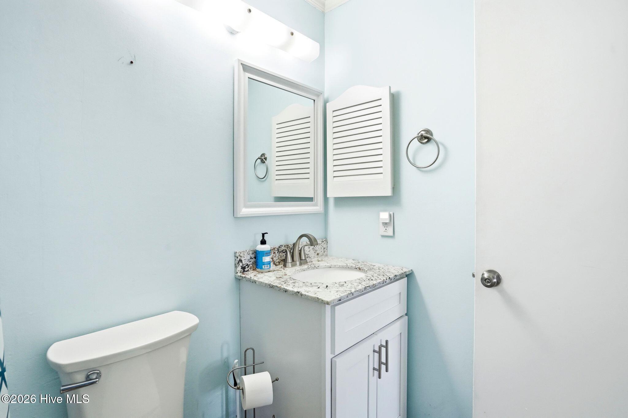 100567622 | Photo 33