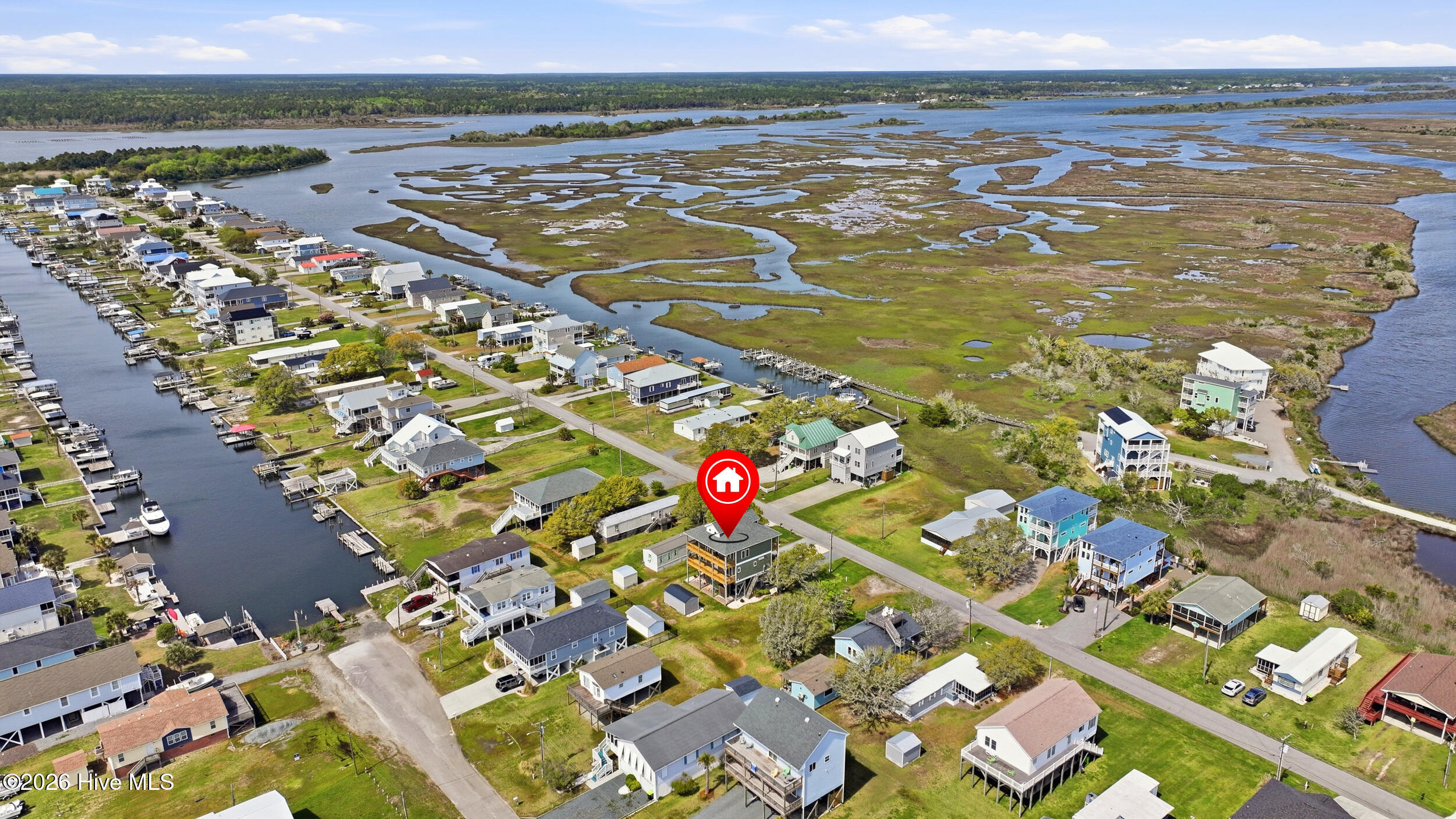 100566113 | Photo 47