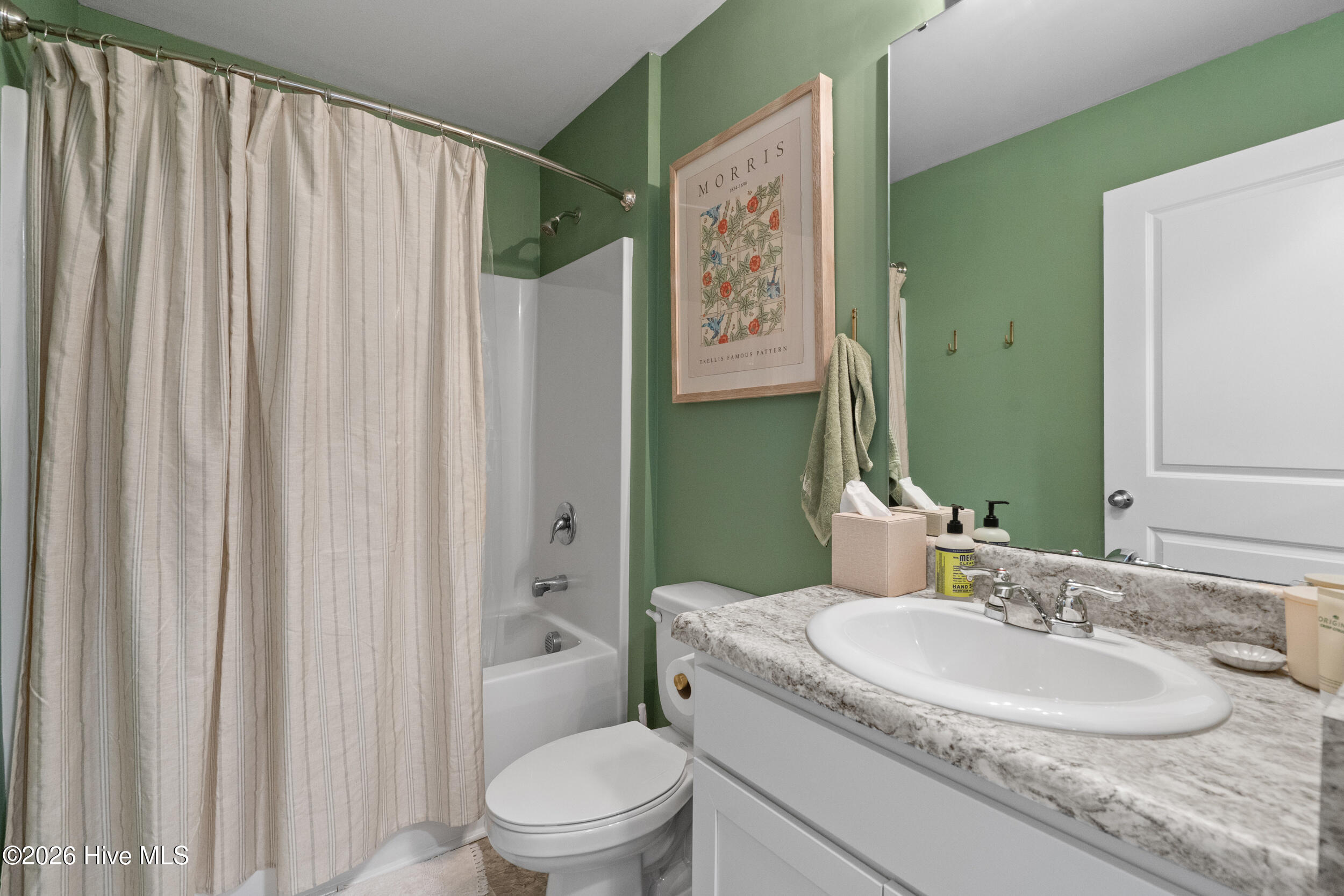 100559429 | Photo 27