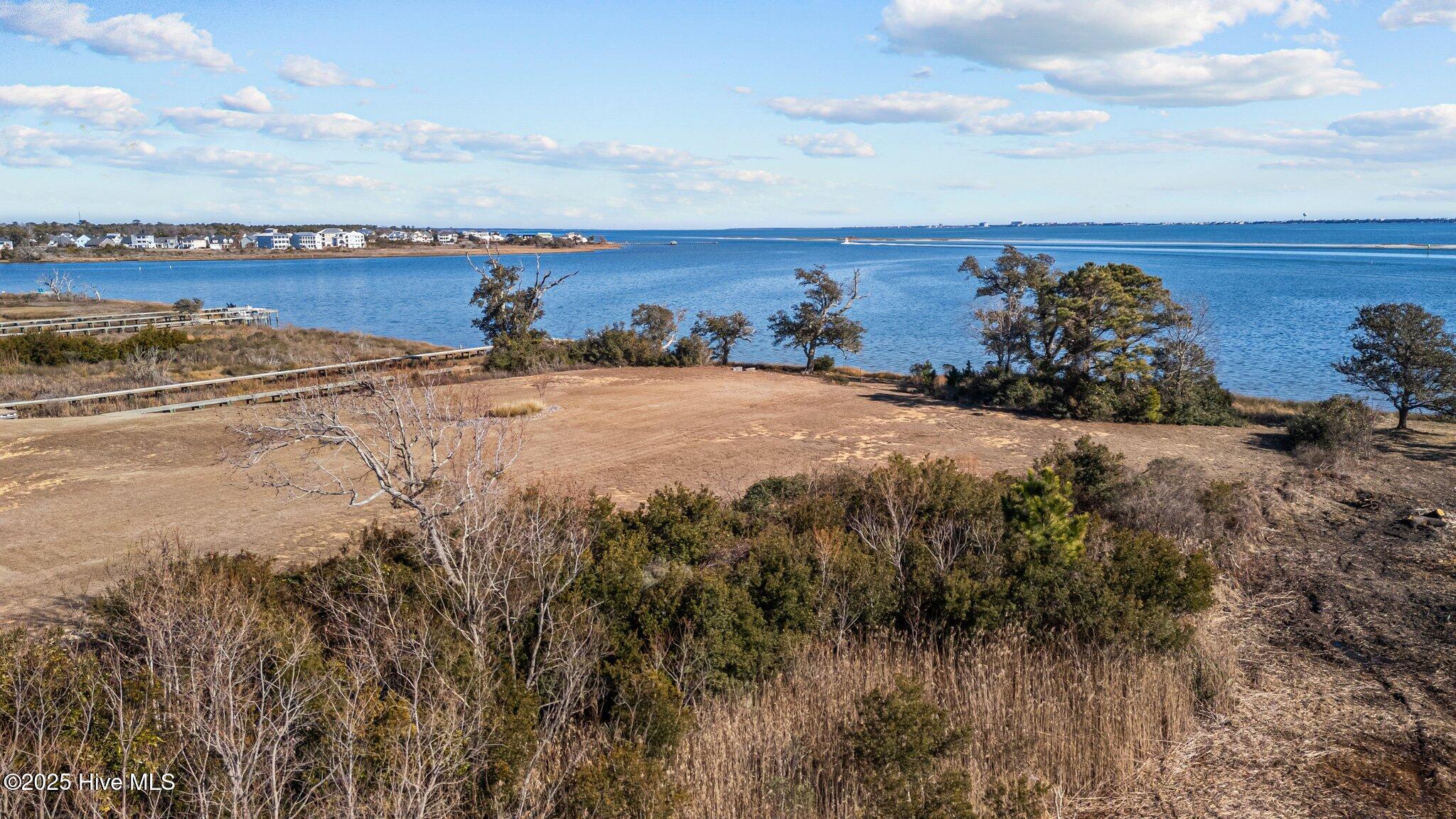 739 Cannonsgate Drive, Newport, NC, 28570