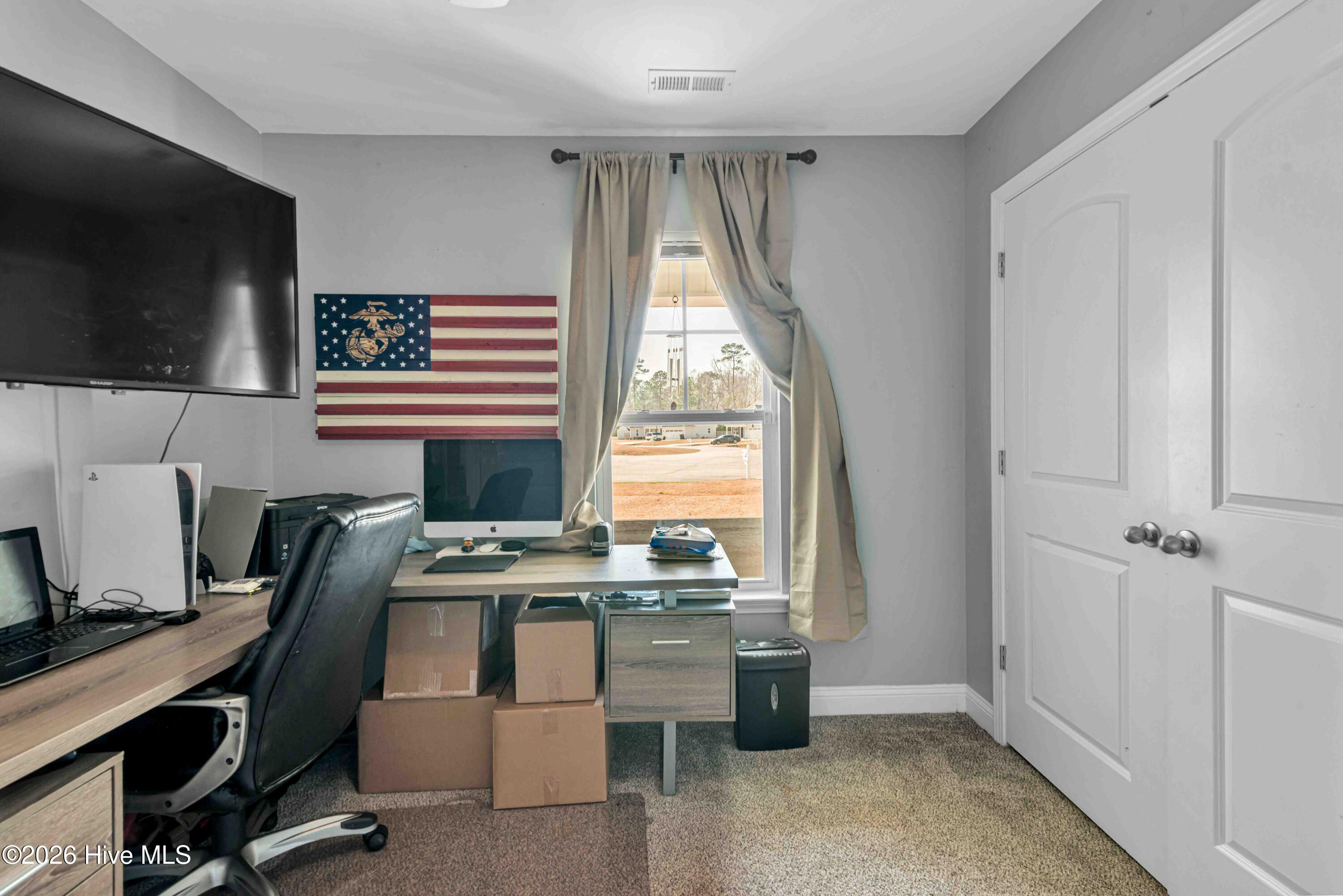 100558527 | Photo 28