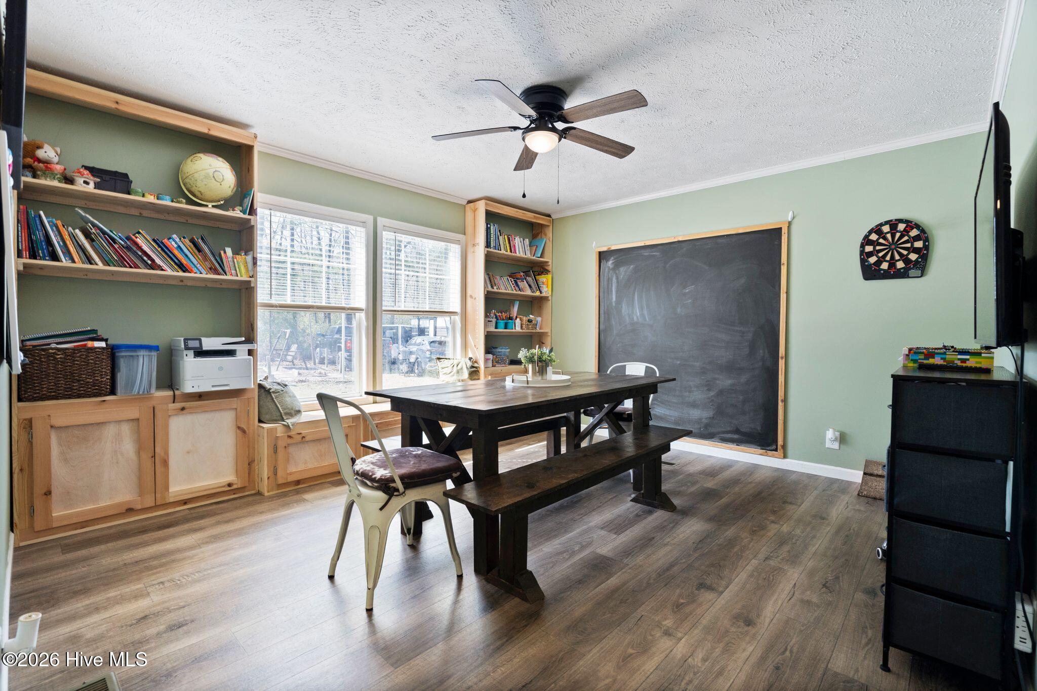 100559666 | Photo 37