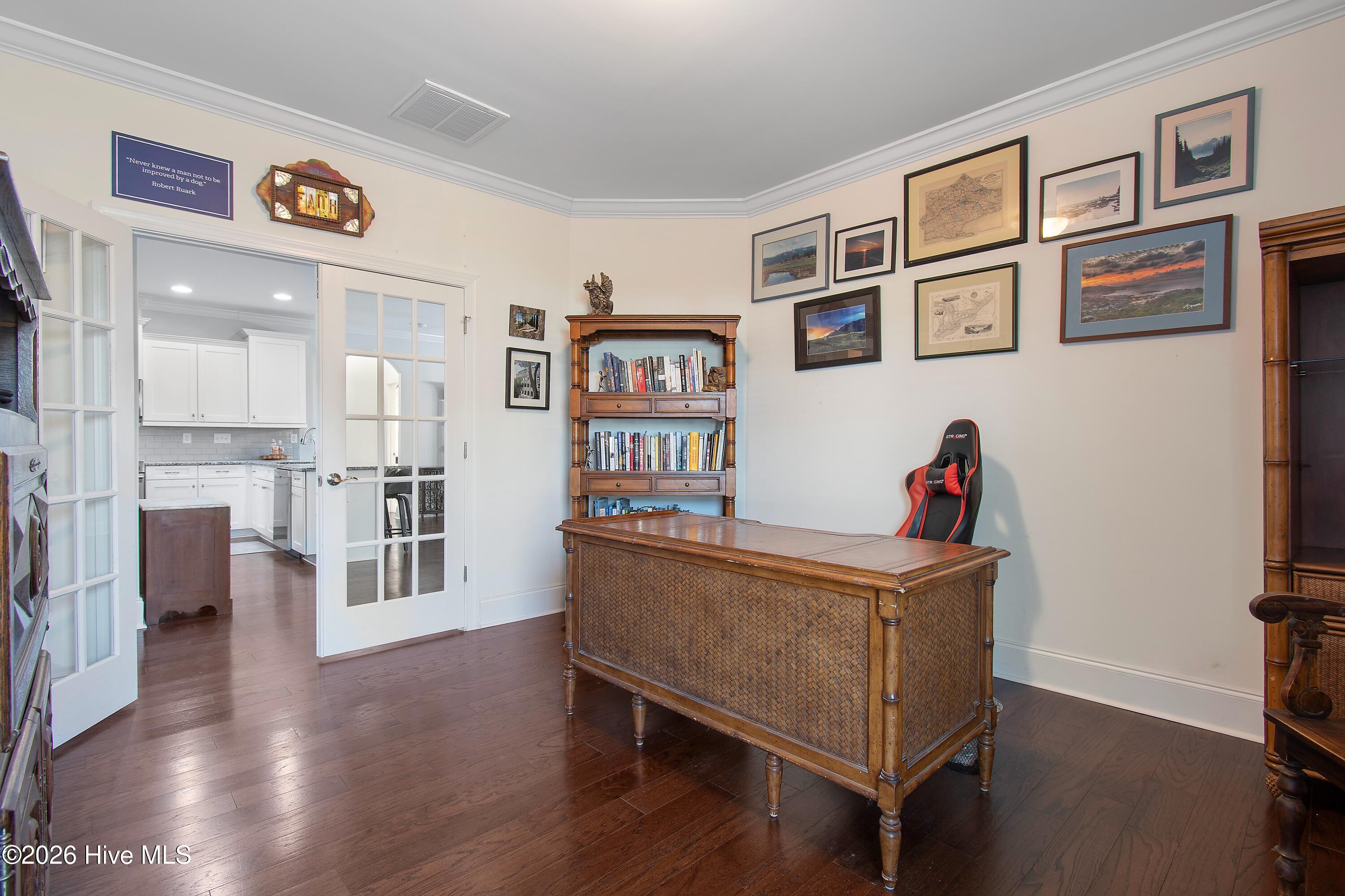 100548400 | Photo 32