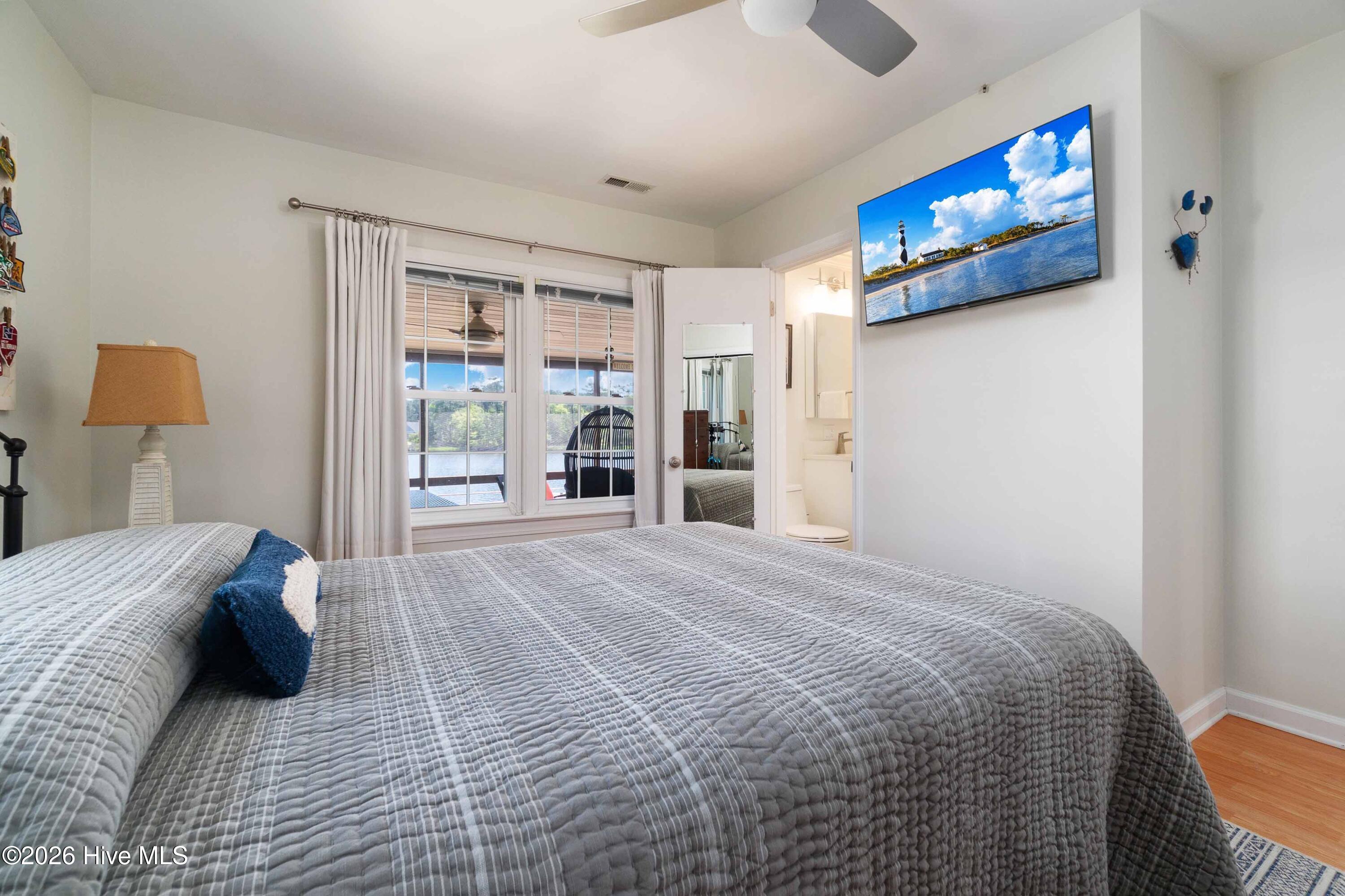 247 Jane Lane,Oriental