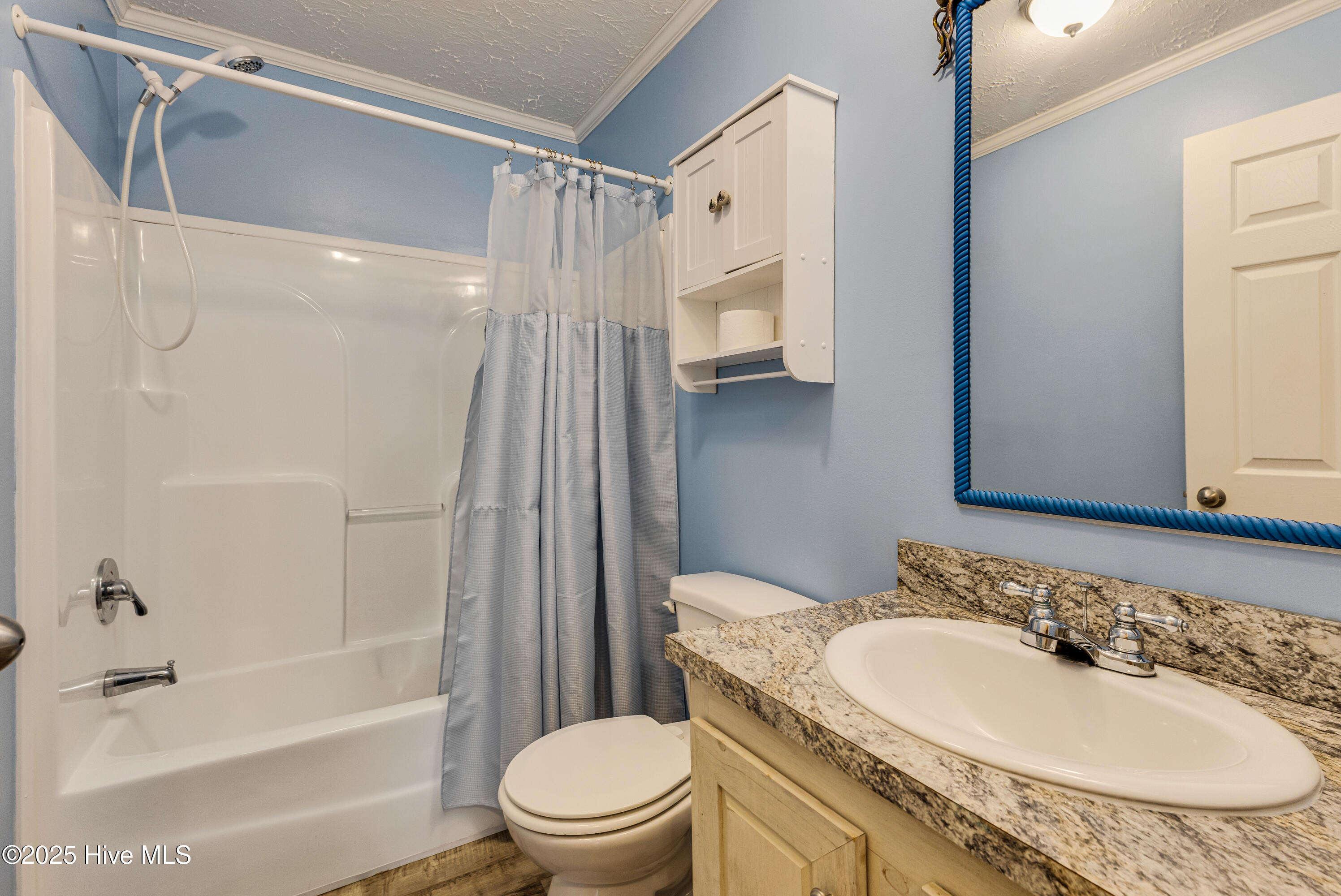 100508775 | Photo 18