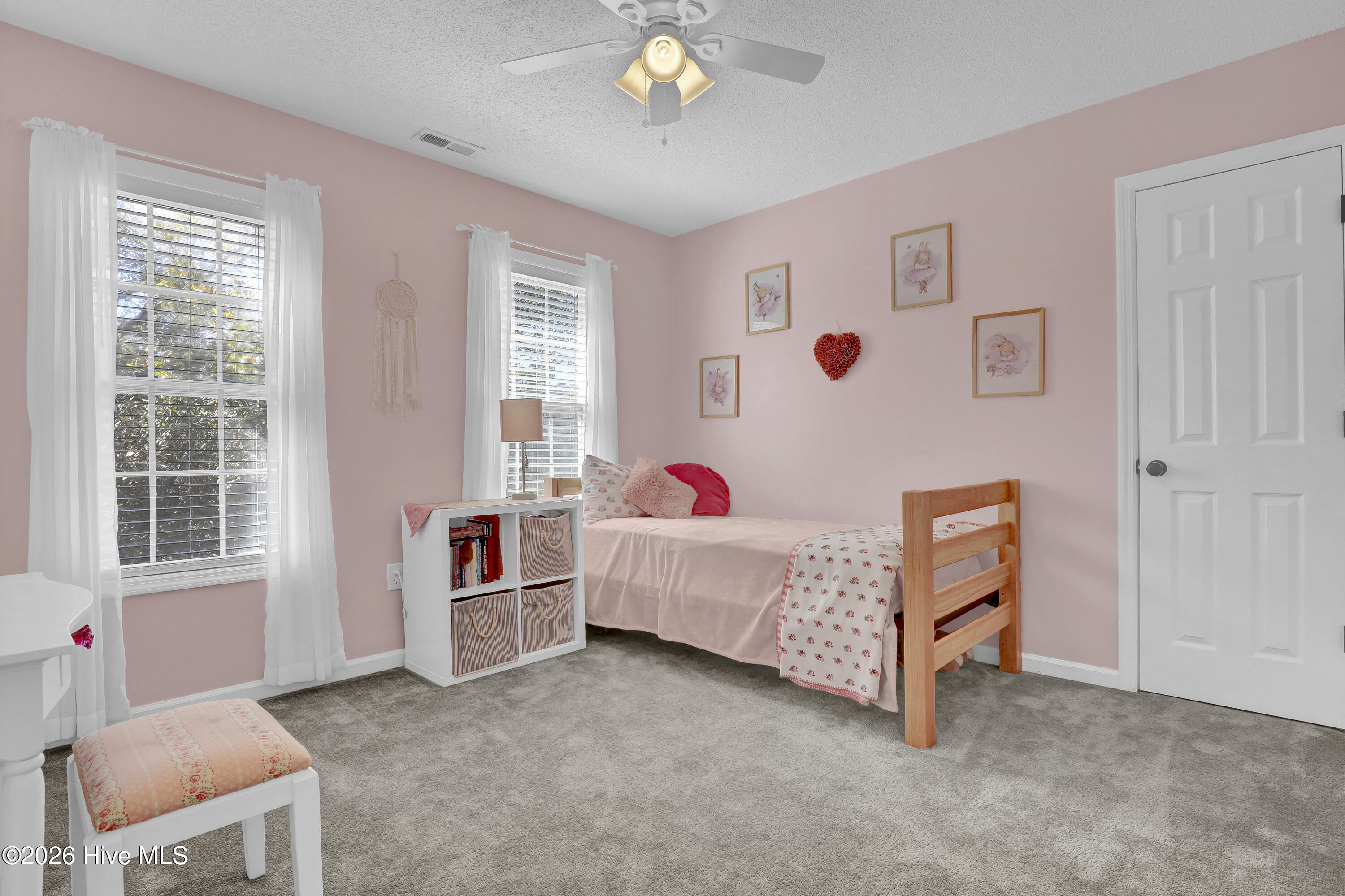 100556725 | Photo 32