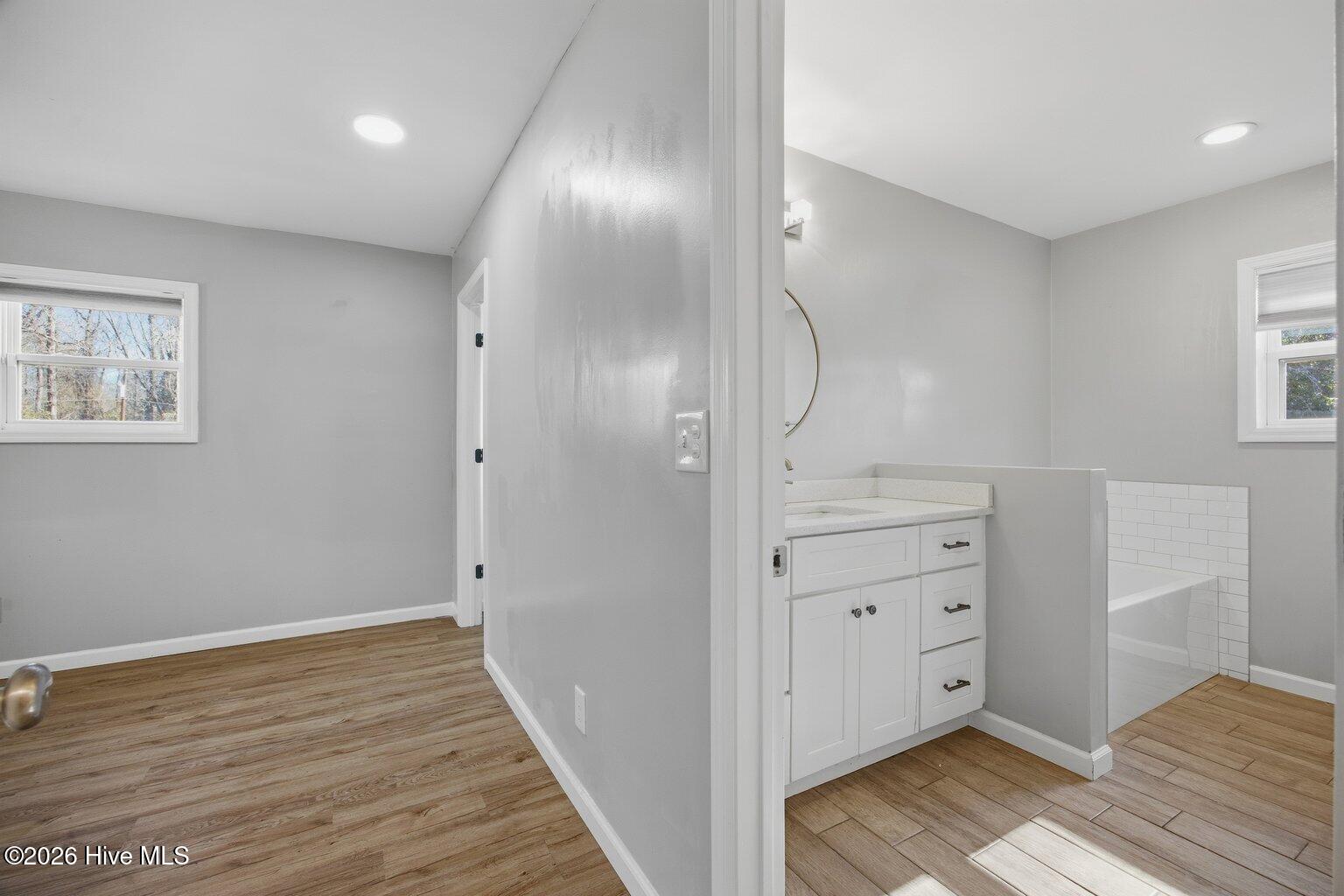 100554900 | Photo 17