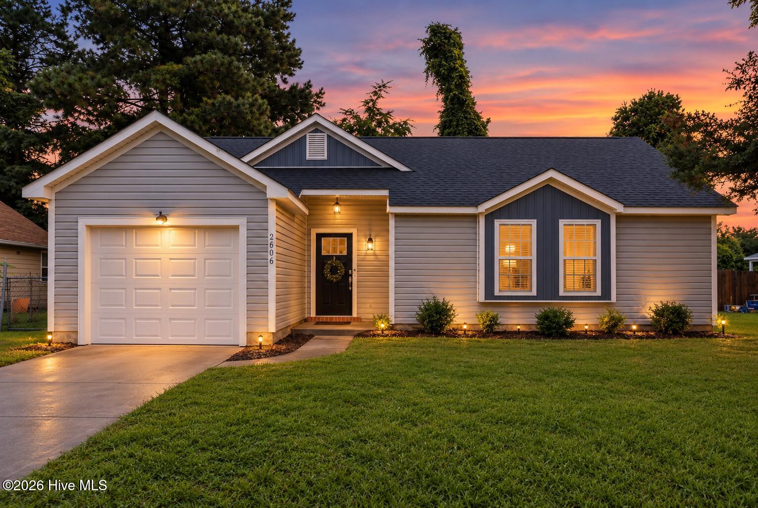 2606 Idlebrook Circle, Midway Park, NC 28544