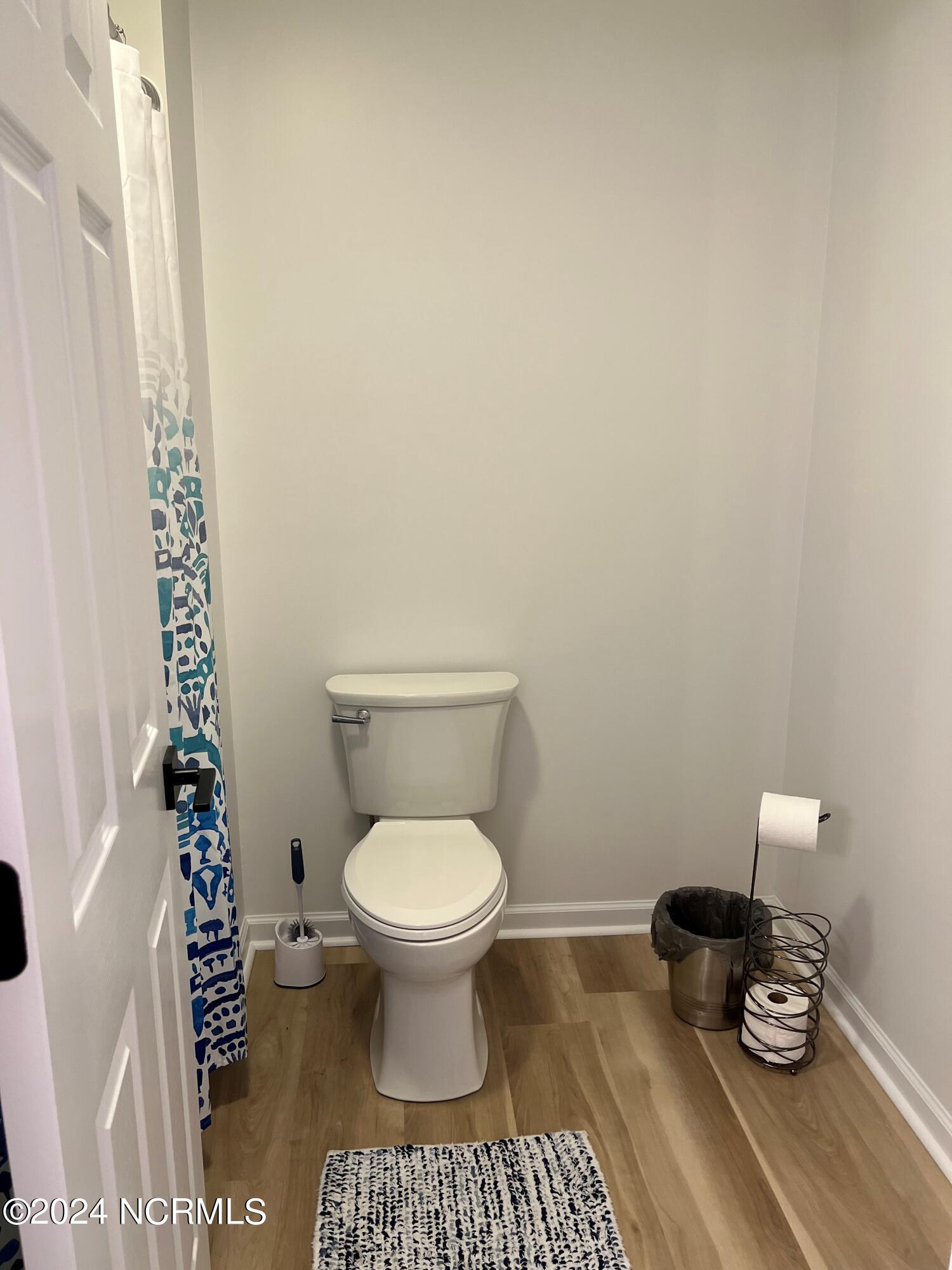 100560867 | Photo 22