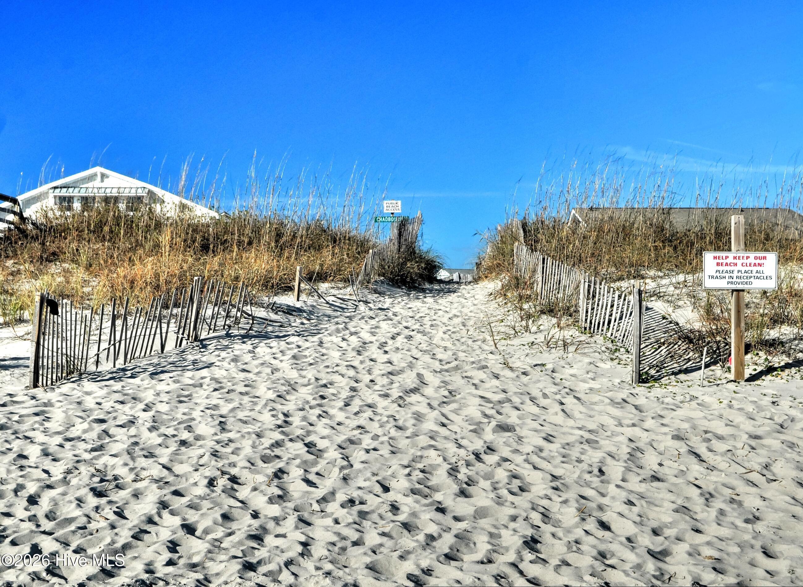 100558783 | Photo 54