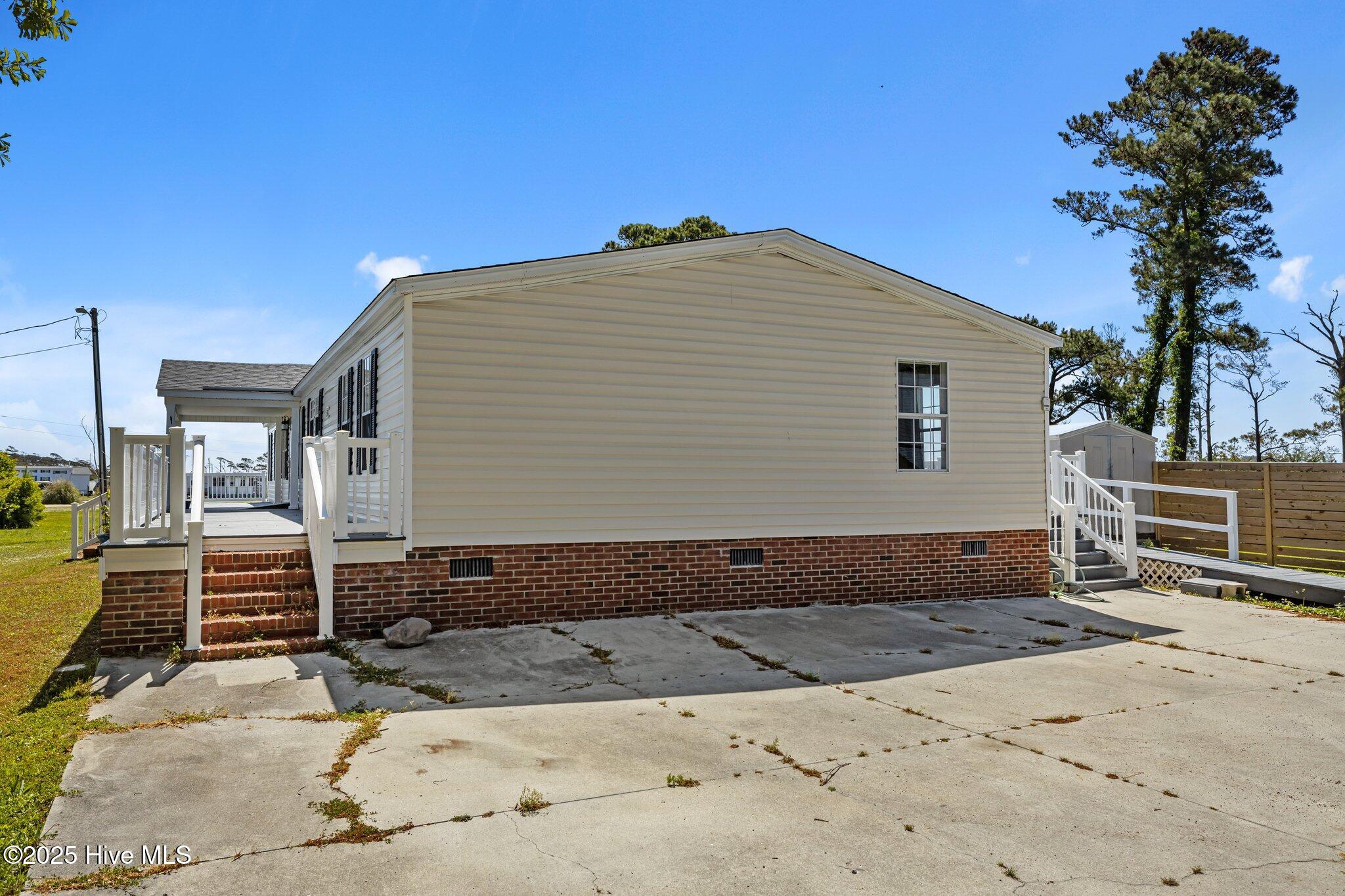 198 Styron Creek Road,Sea Level