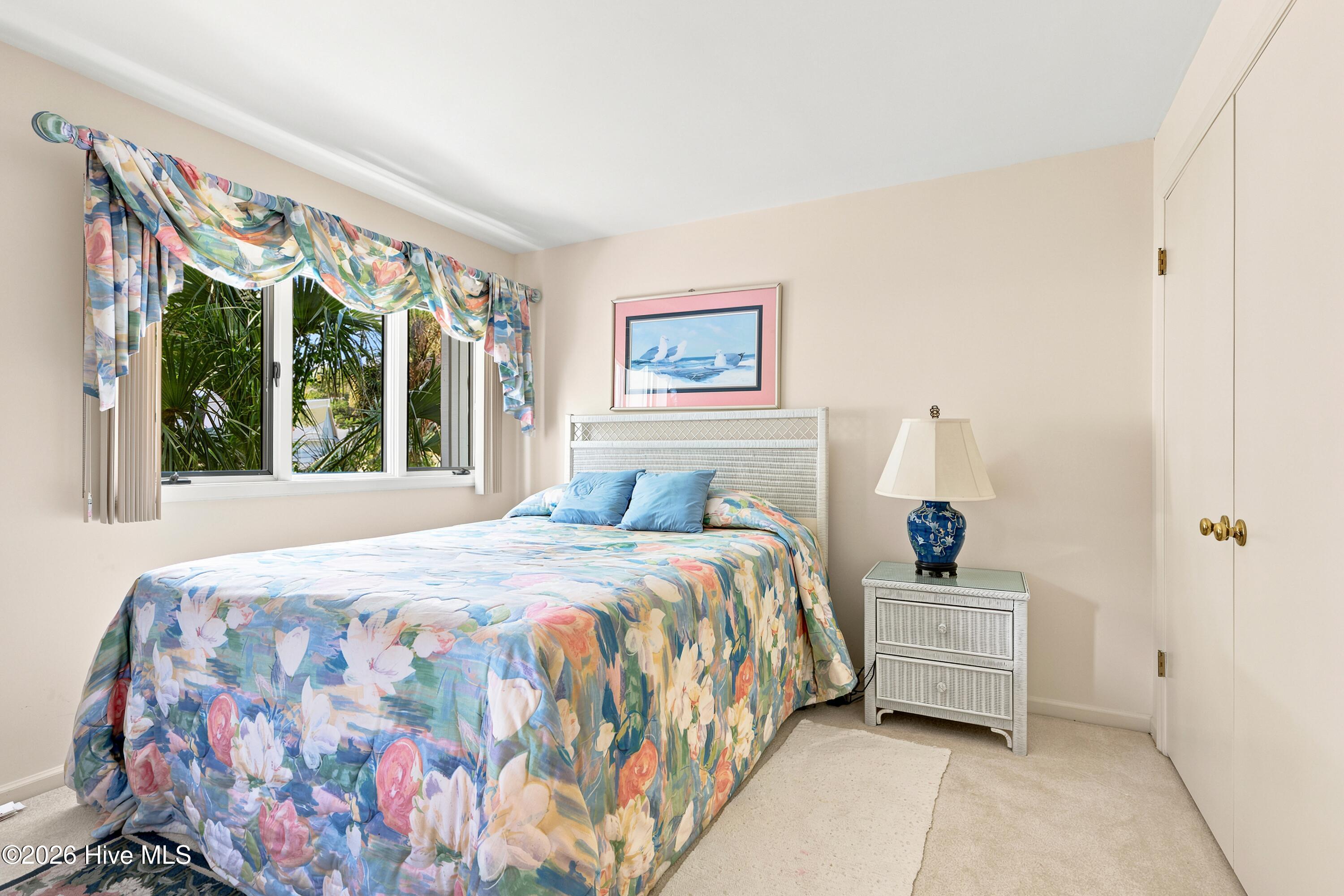 286 Oakleaf Drive,Pine Knoll Shores