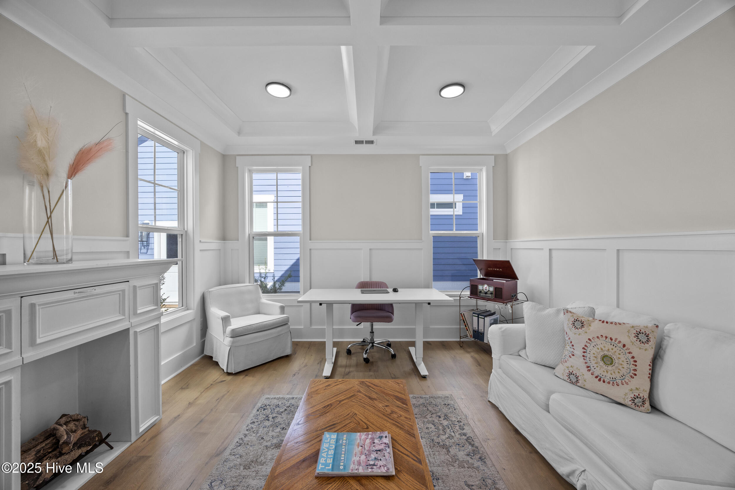 100559314 | Photo 21