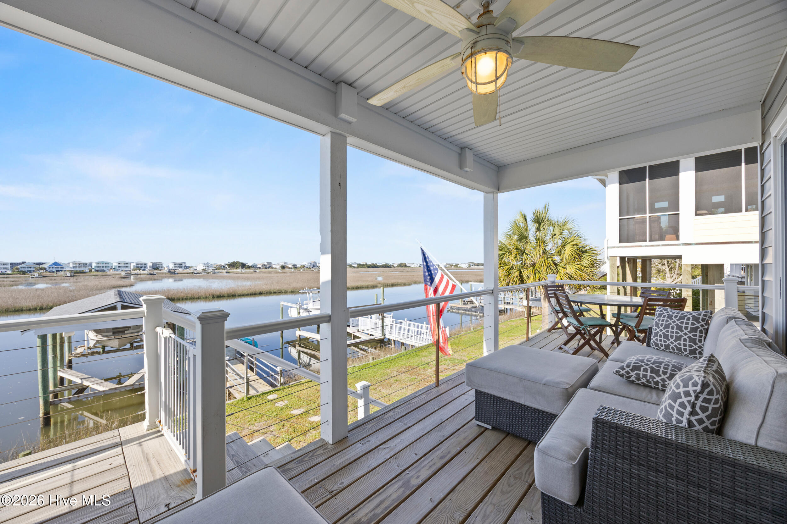 100564811 | Photo 56