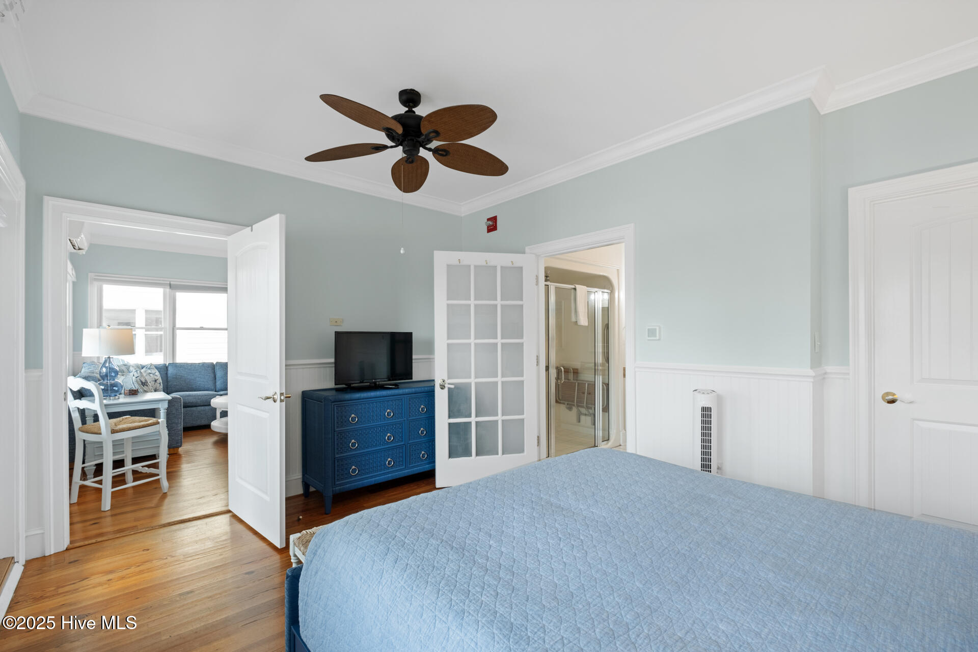 100544527 | Photo 11