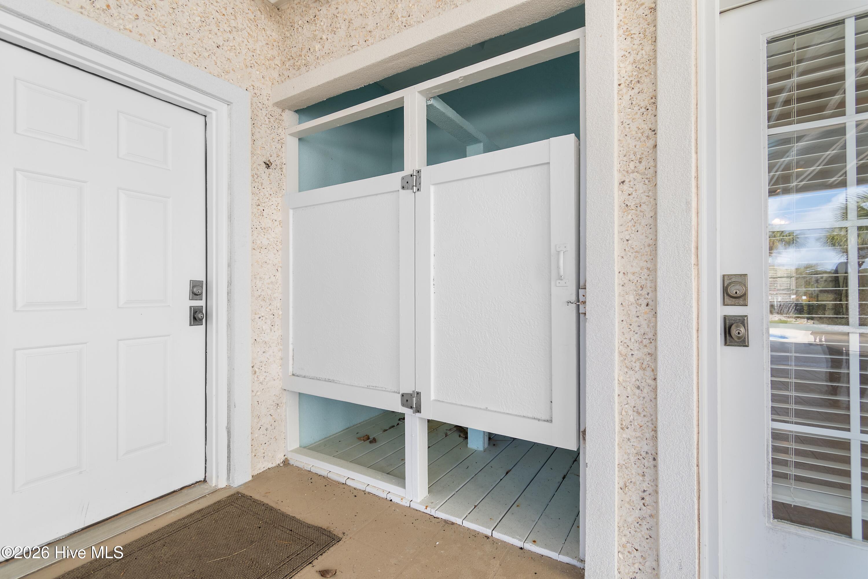 100566574 | Photo 63