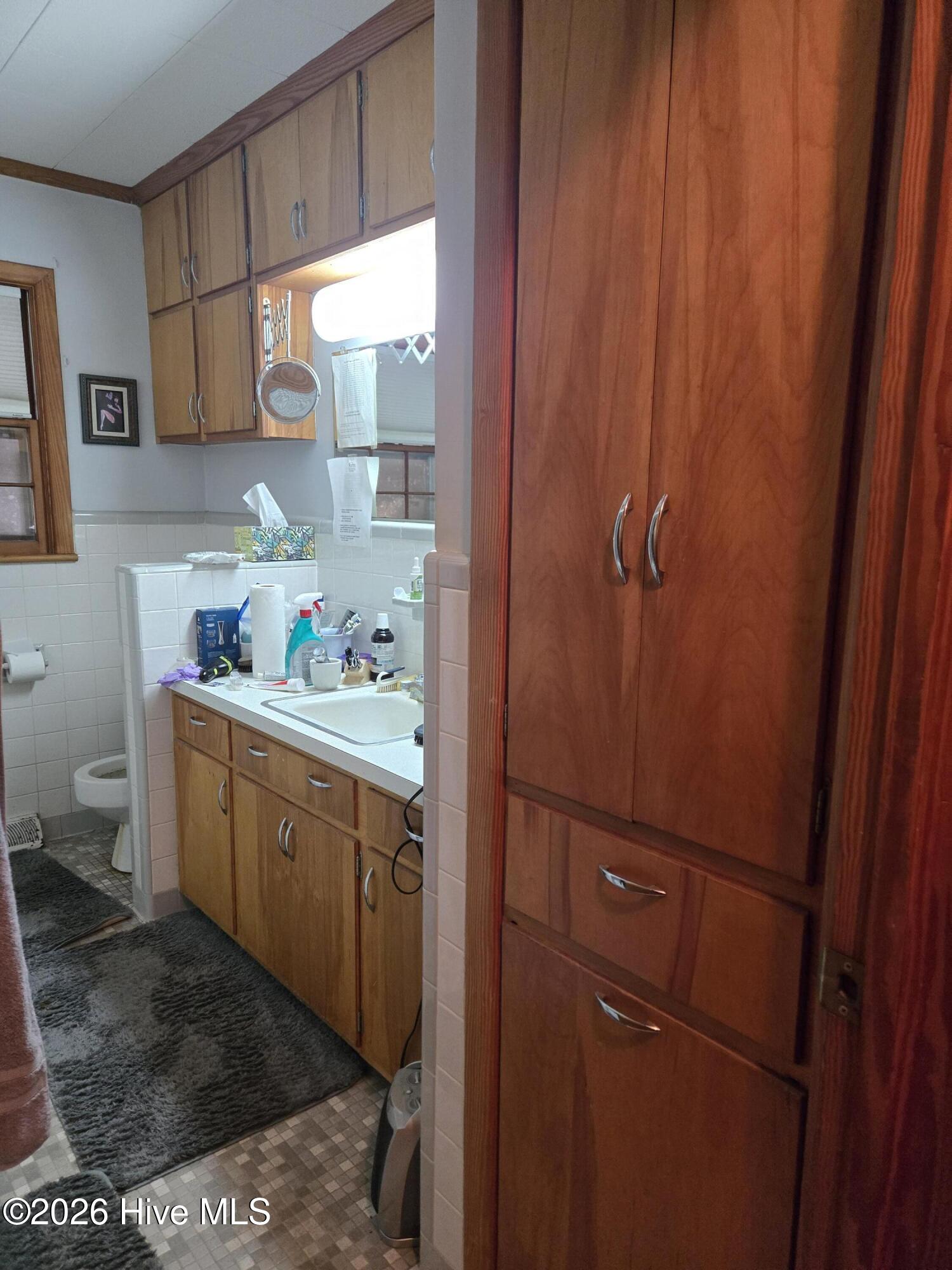 1221 Crescent Drive, Elizabeth City, NC, 27909