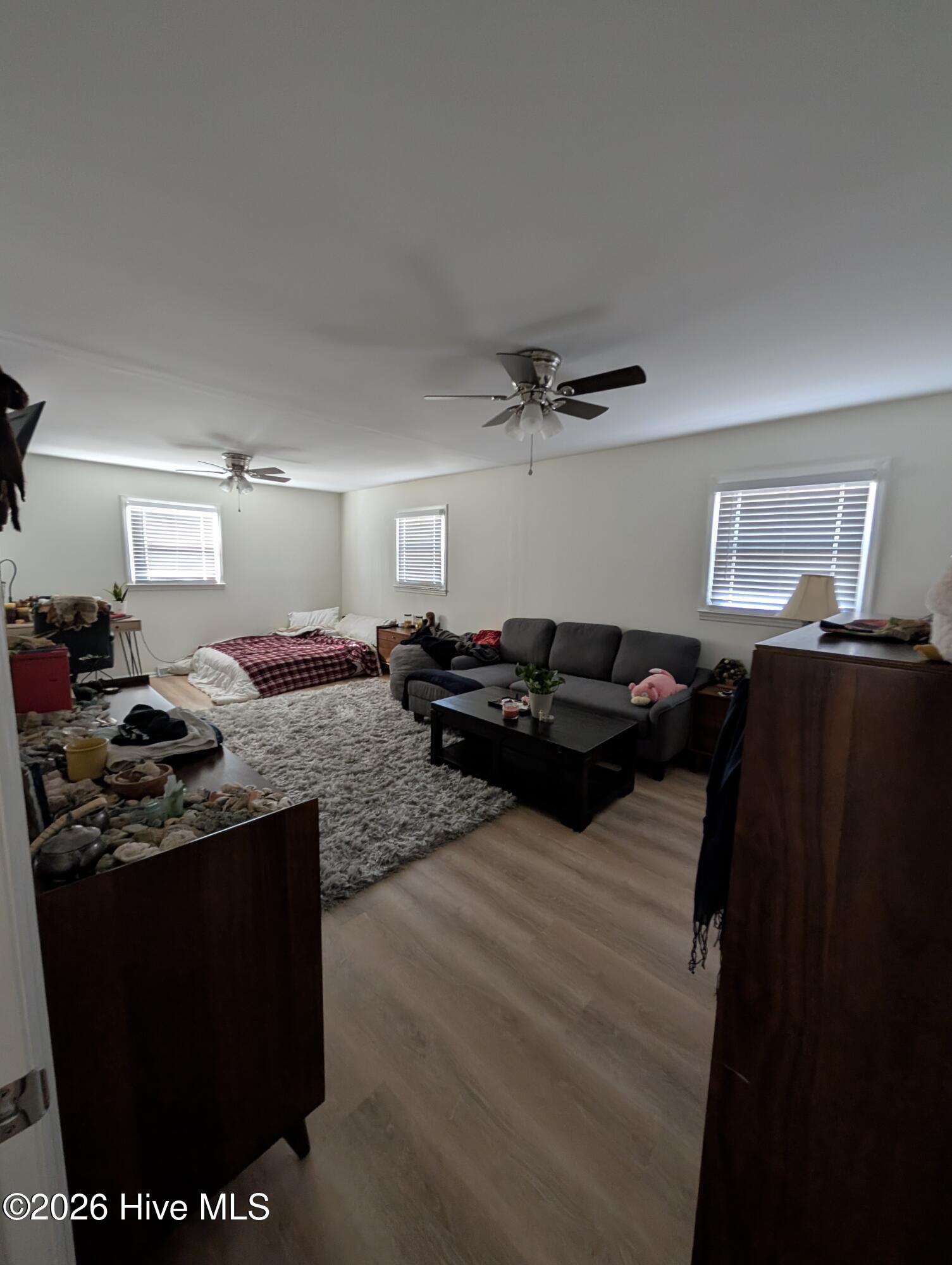 100550544 | Photo 24