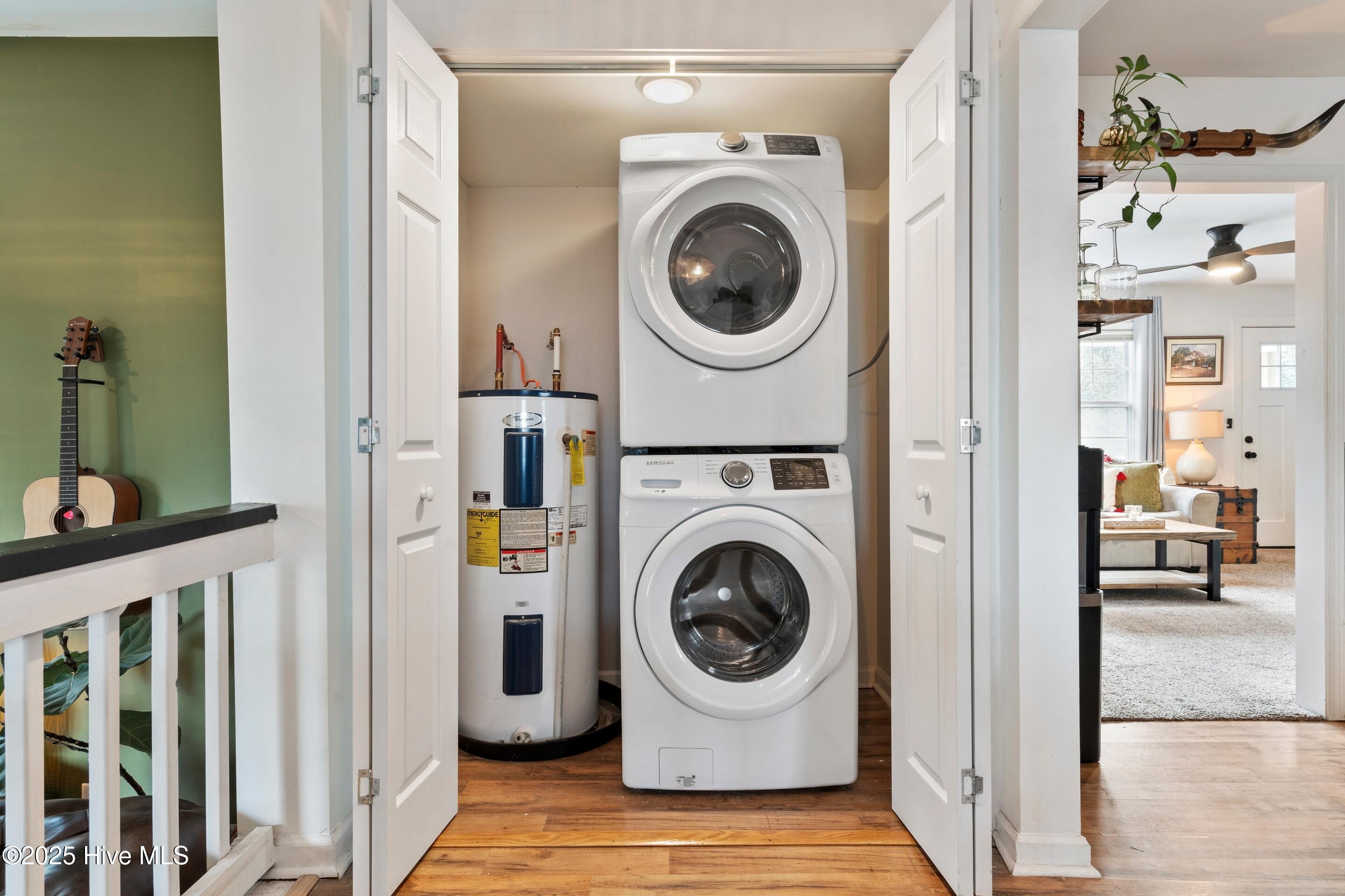 100546242 | Photo 13