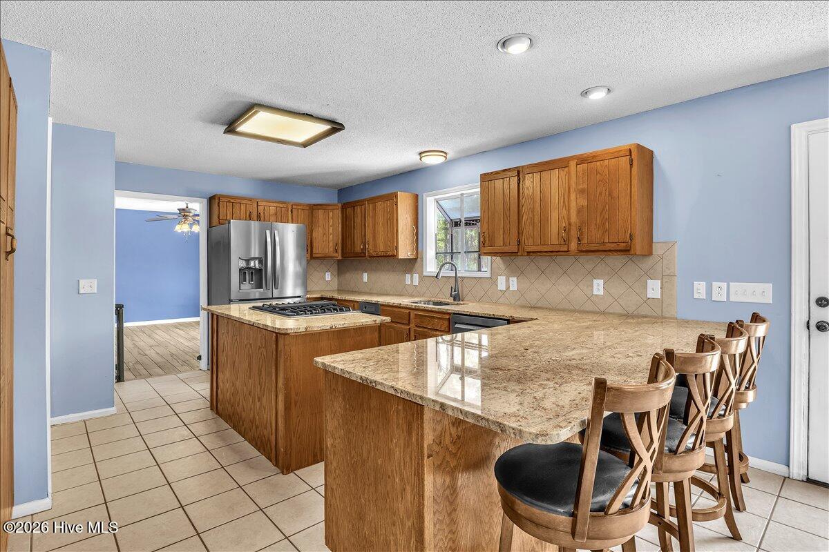 100566130 | Photo 16