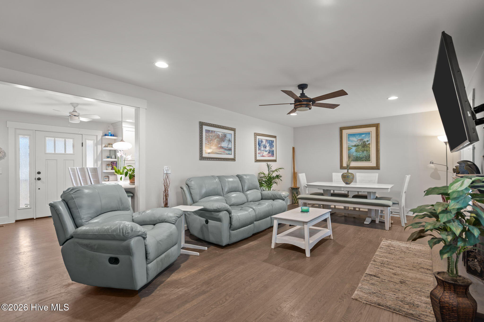 102 Fox Run Drive, Hampstead, NC, 28443