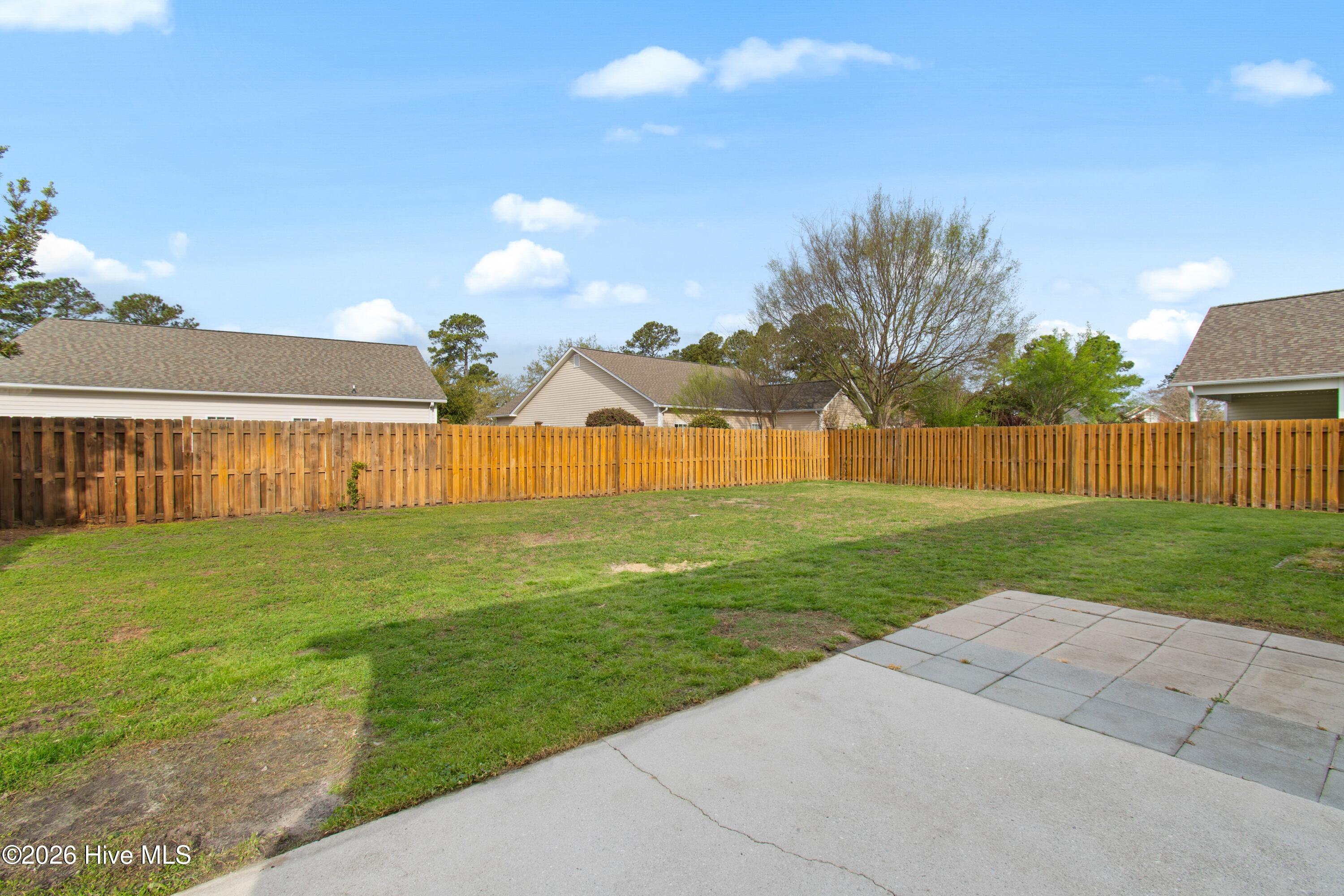 100562545 | Photo 39