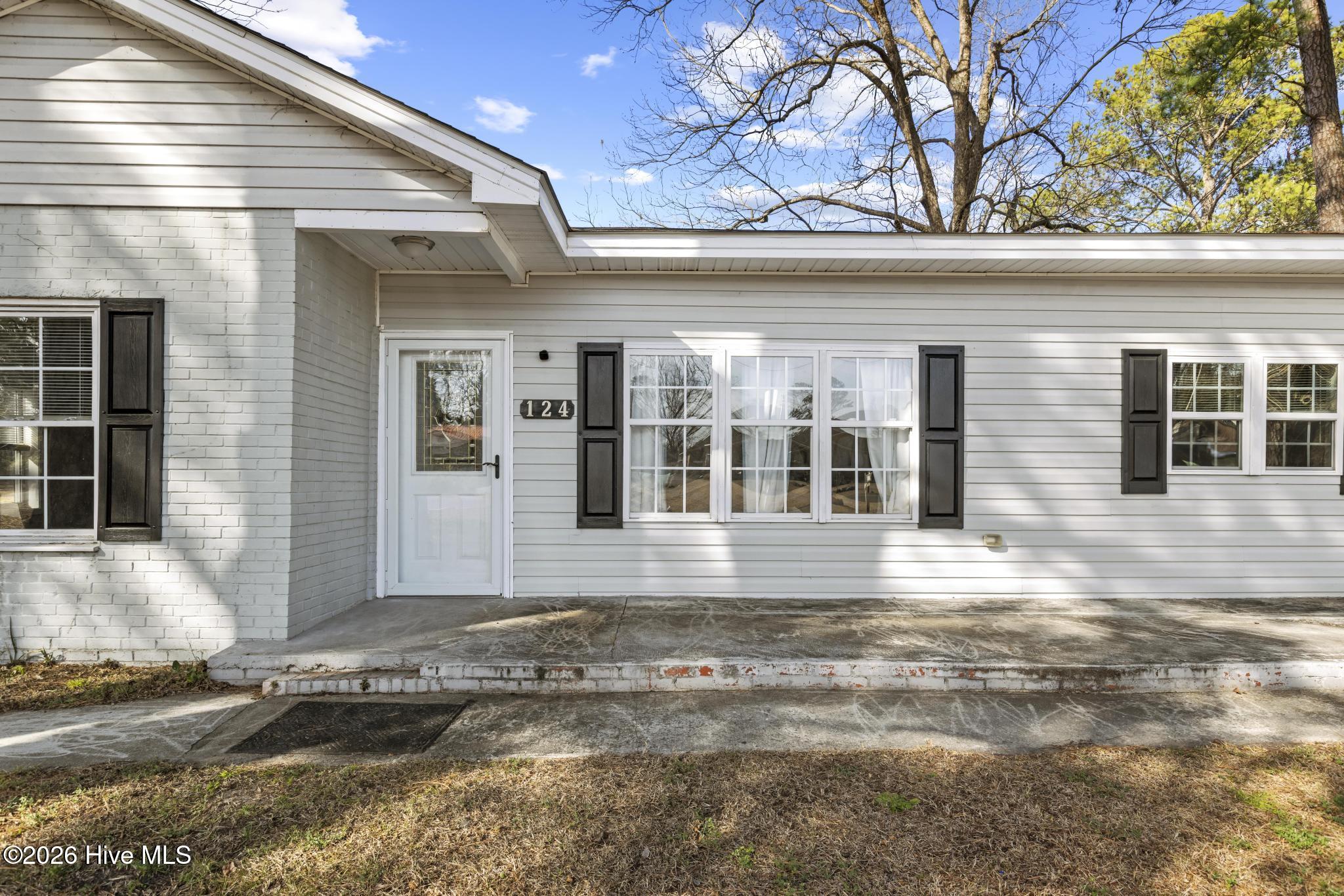 124 Hc Powers Road, Wallace, NC 28466 – photo 3: 425A0711