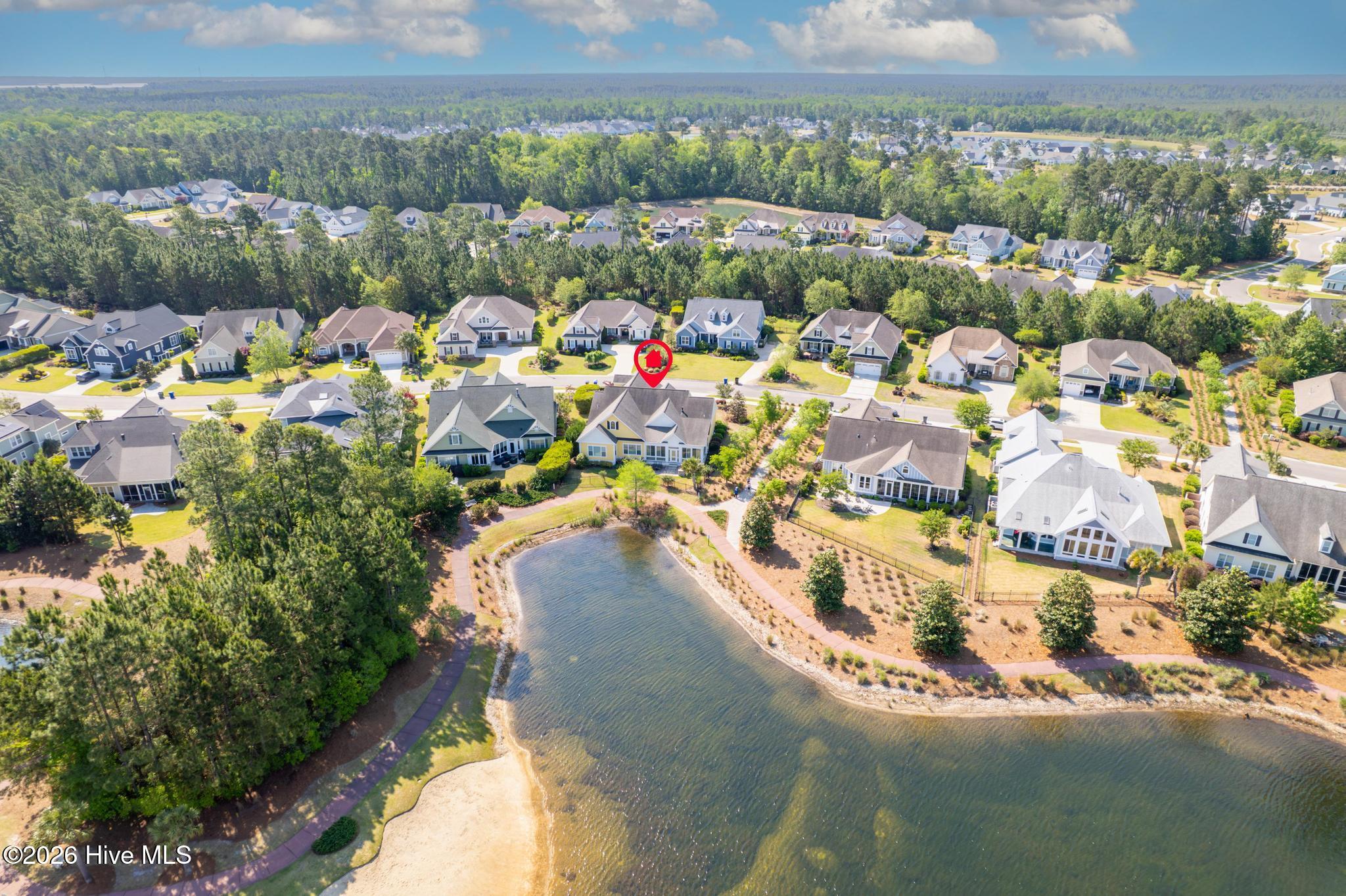 100569949 | Photo 53