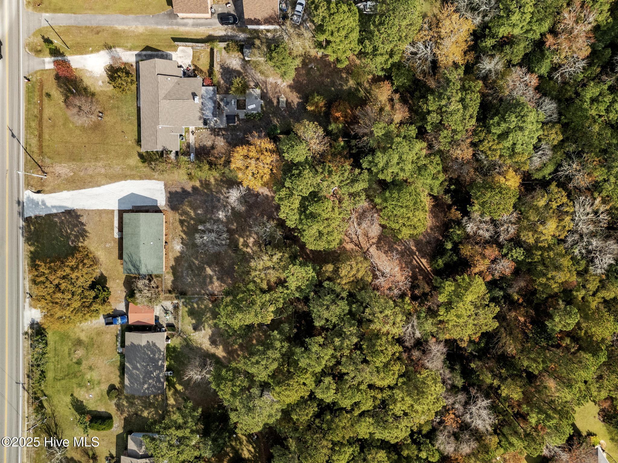 100541728 | Photo 43