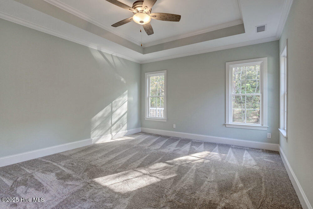 100533564 | Photo 16