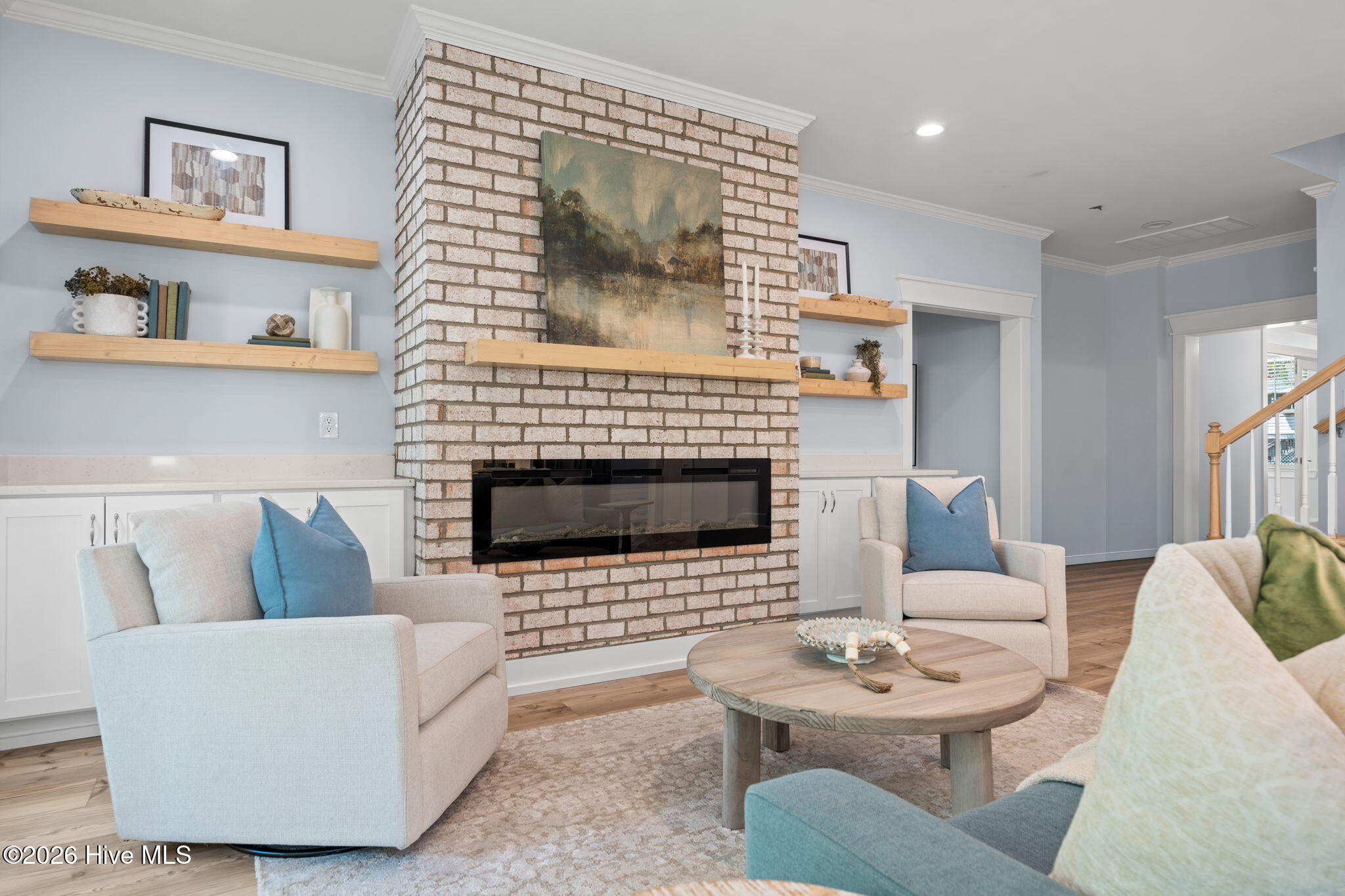 100546665 | Photo 17