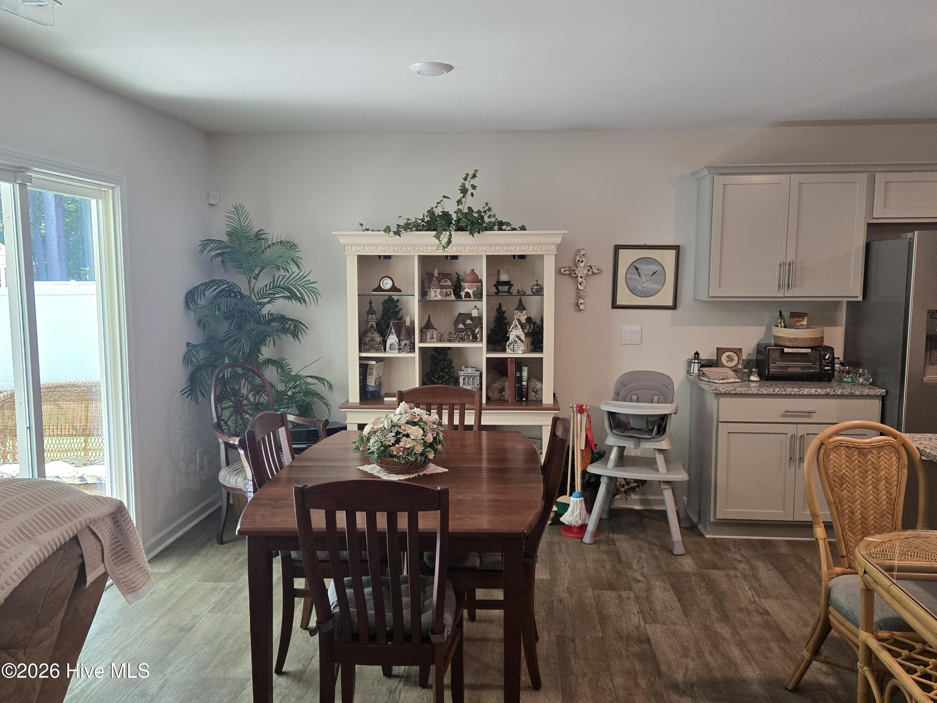 5th image of 301 Stratton Pl, Washington, NC 27889 | MLS# 100597486