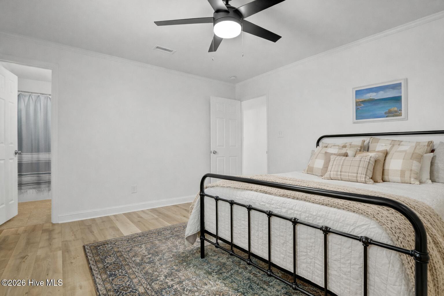 100566573 | Photo 41