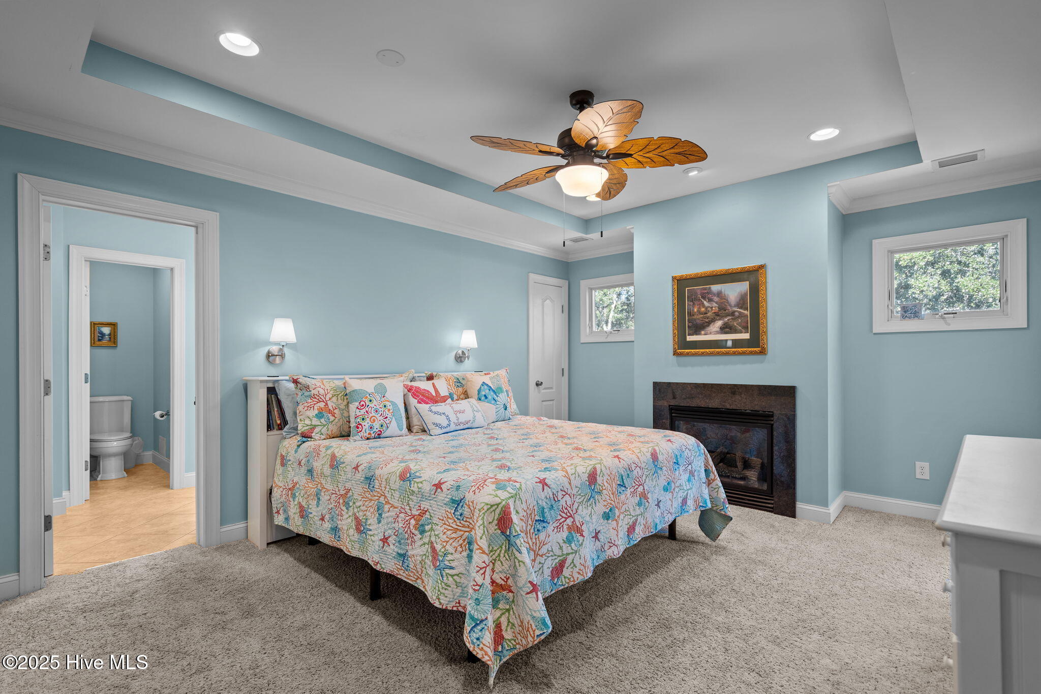 100555511 | Photo 32