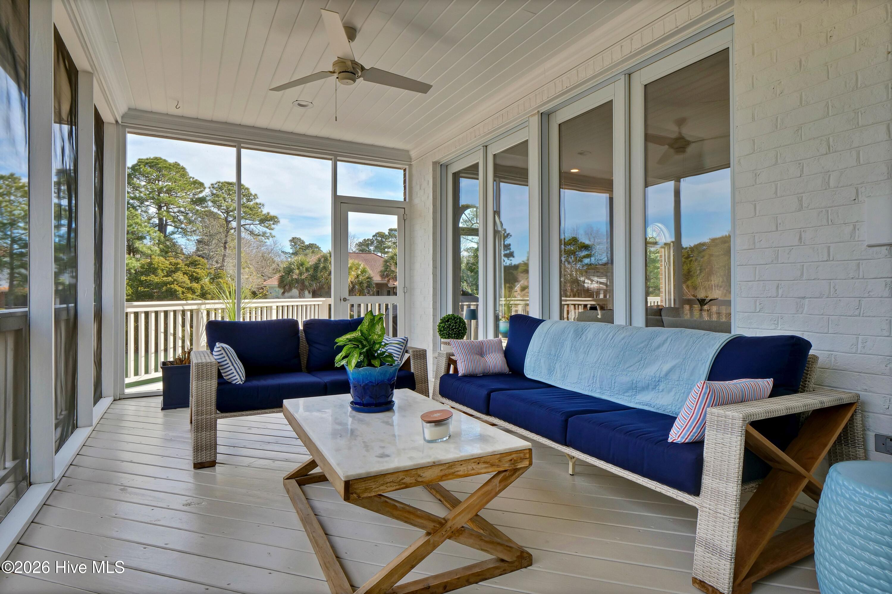 100552797 | Photo 39