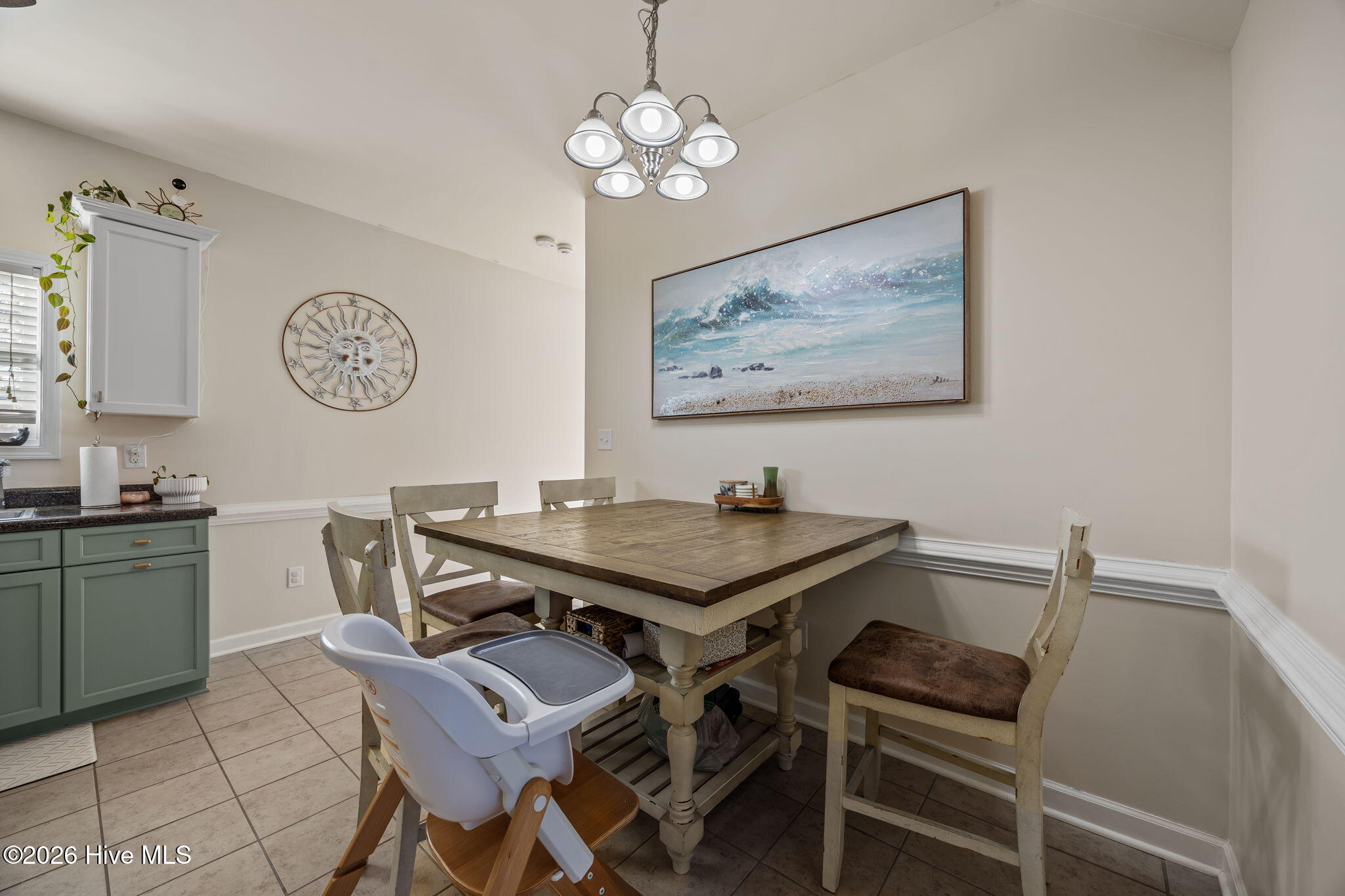 100560368 | Photo 13