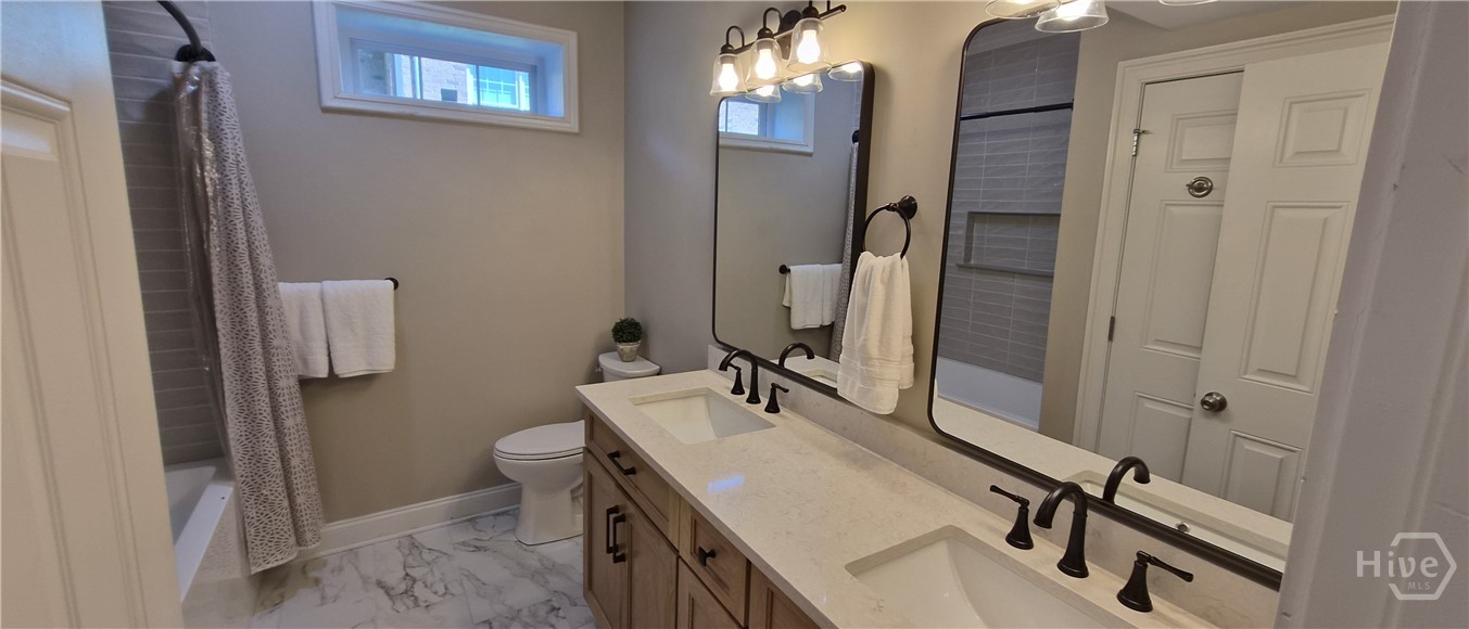 Bathroom 4 (Terrace Bathroom)