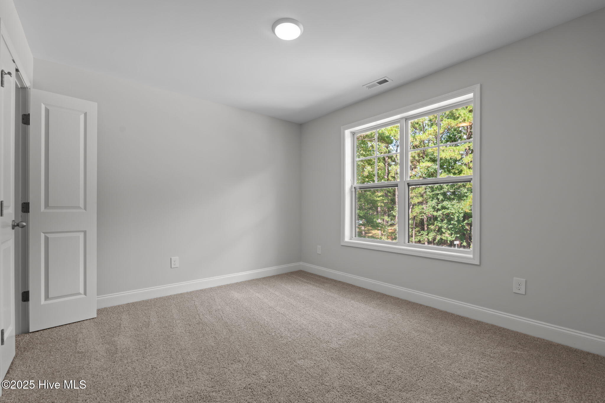 199 Pinecrest Drive