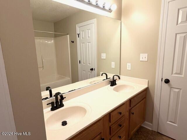 100550553 | Photo 12