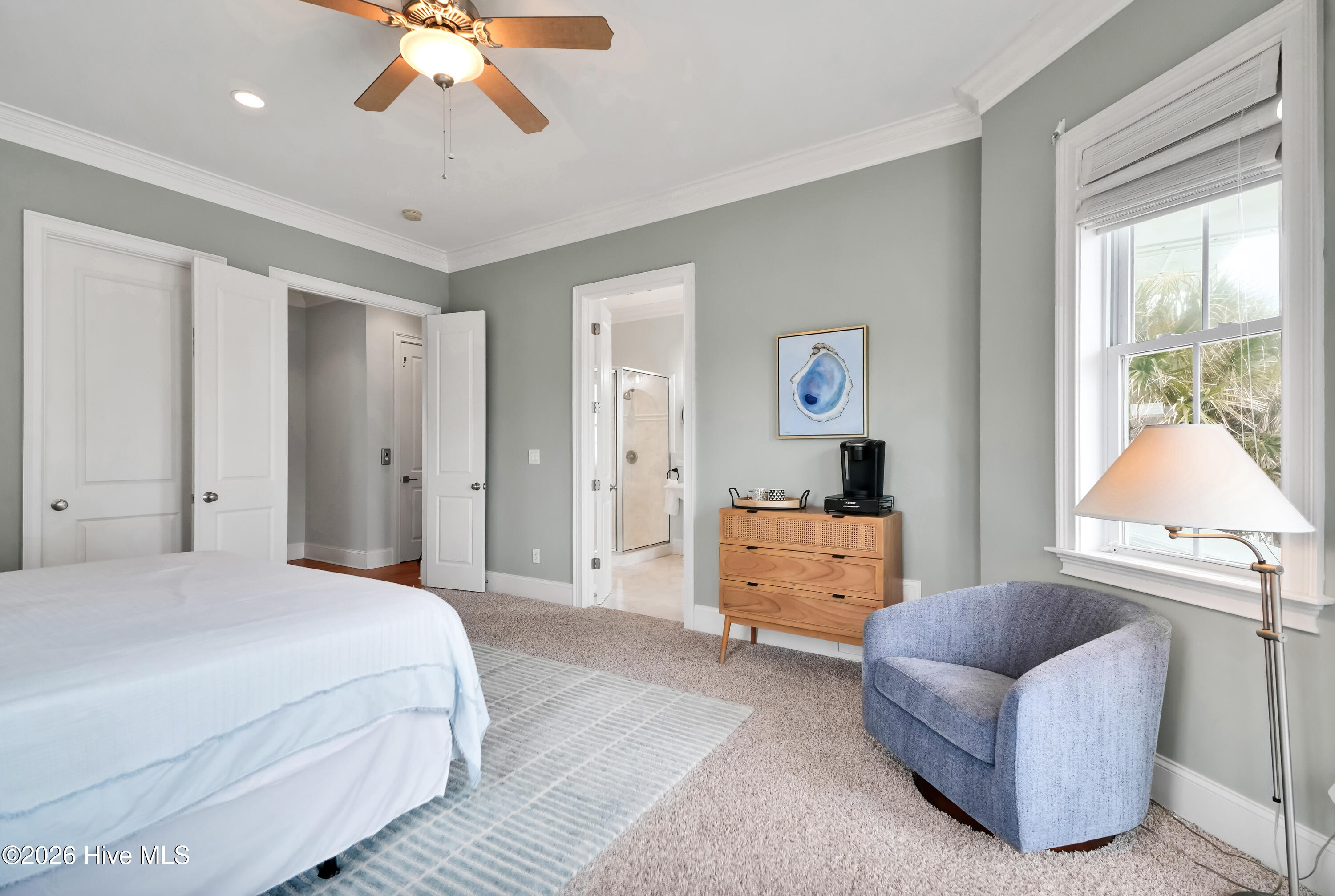 100561238 | Photo 14