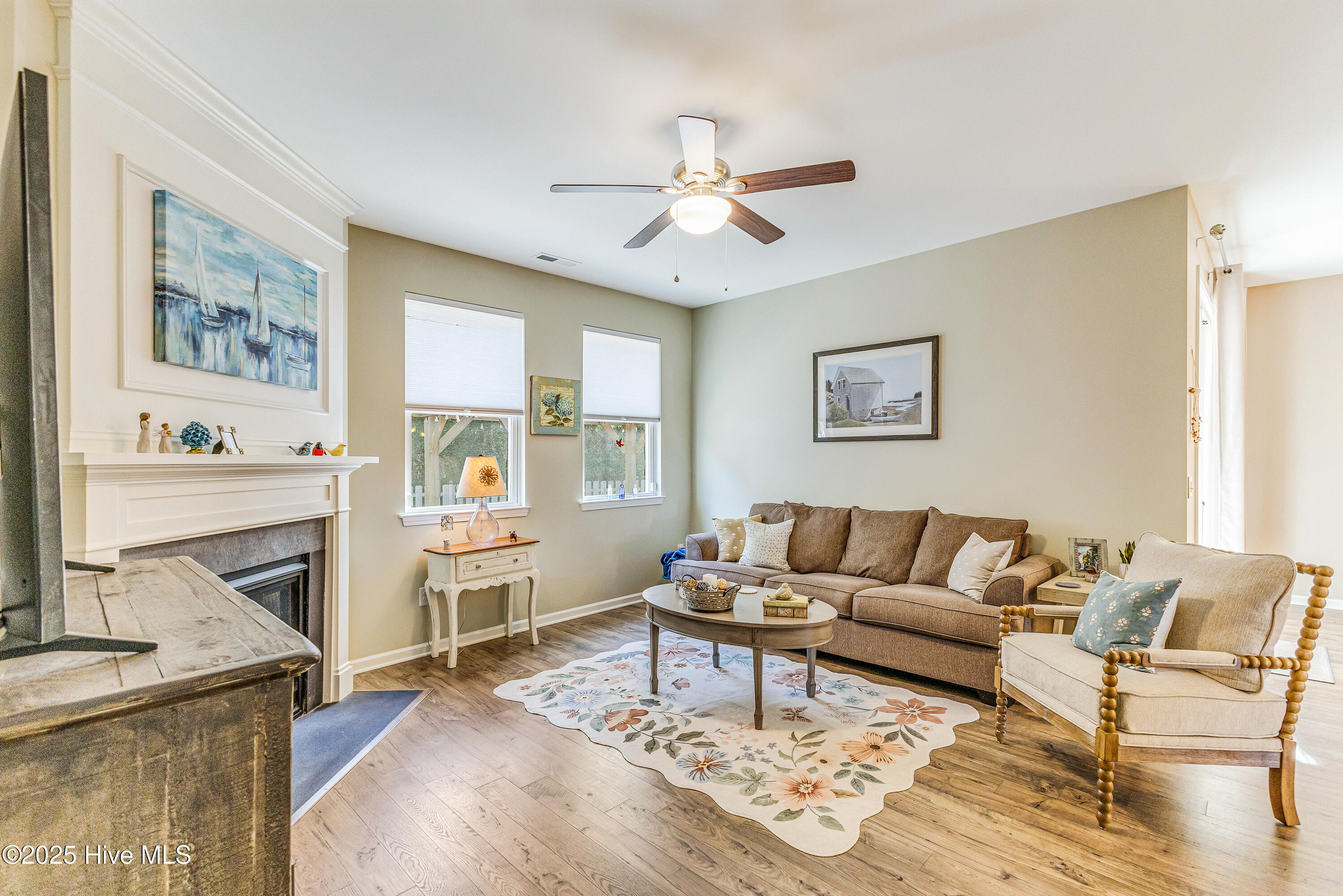 100547068 | Photo 13