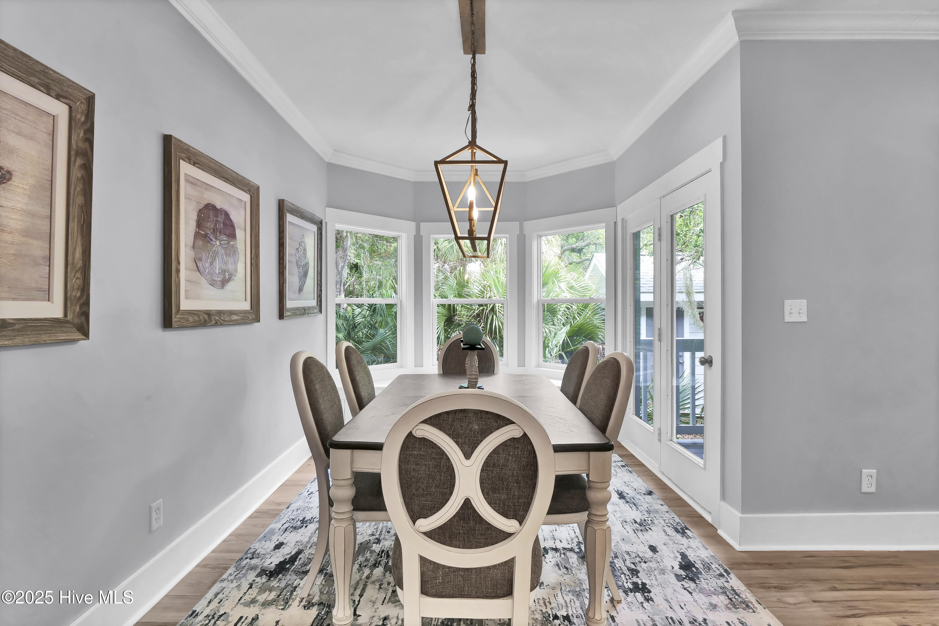 100542067 | Photo 14