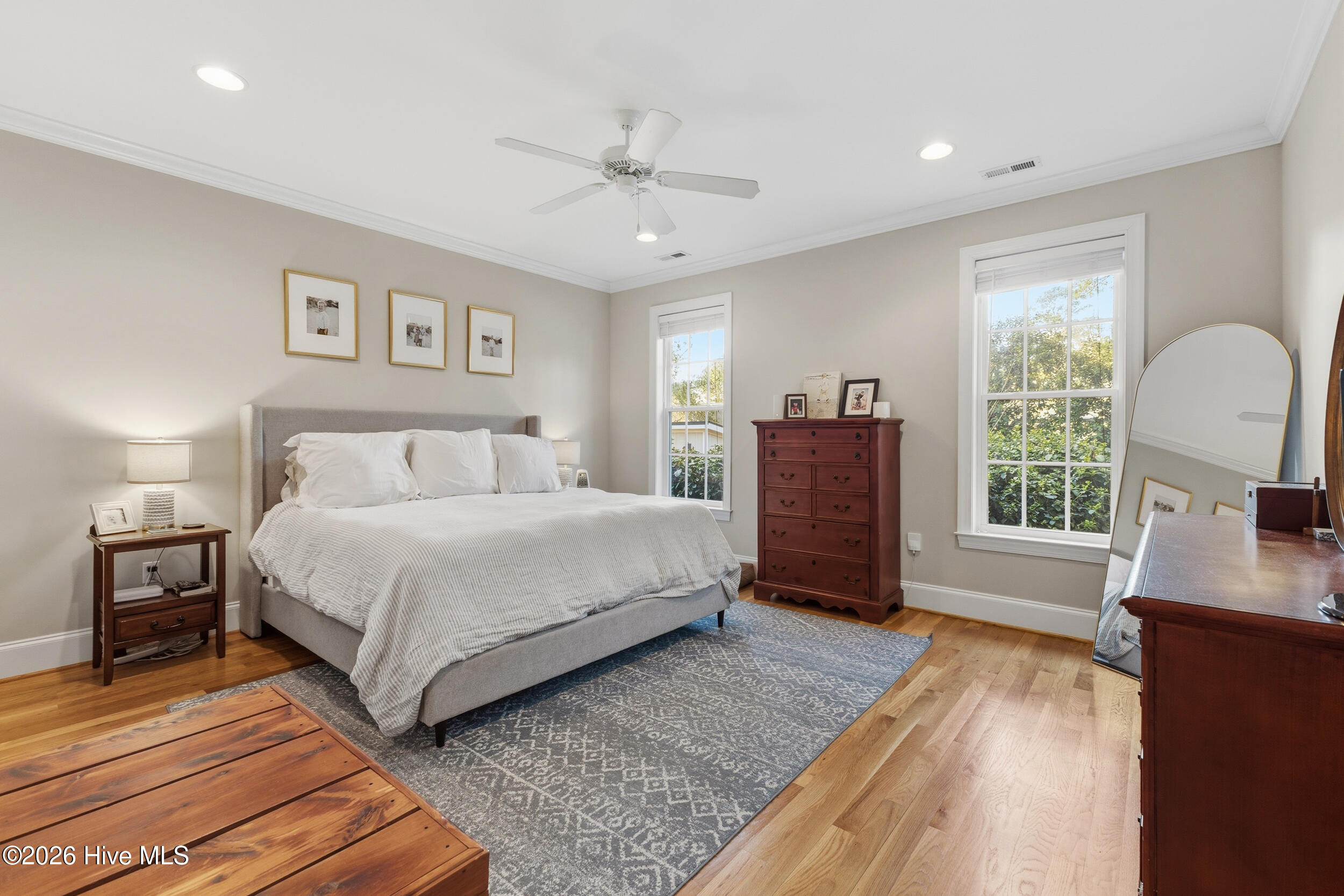 100558582 | Photo 19