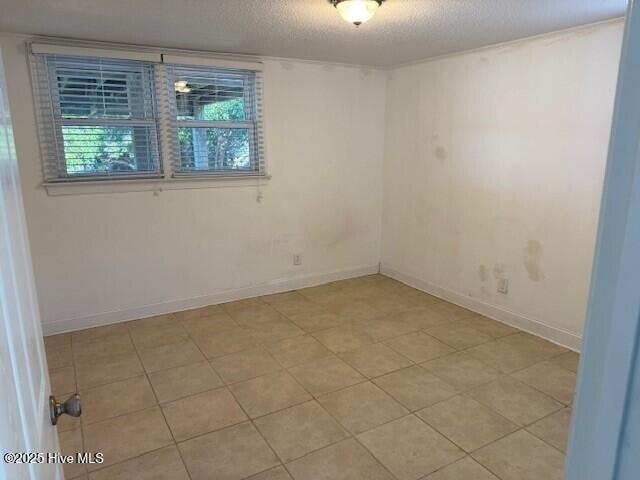 100542021 | Photo 18