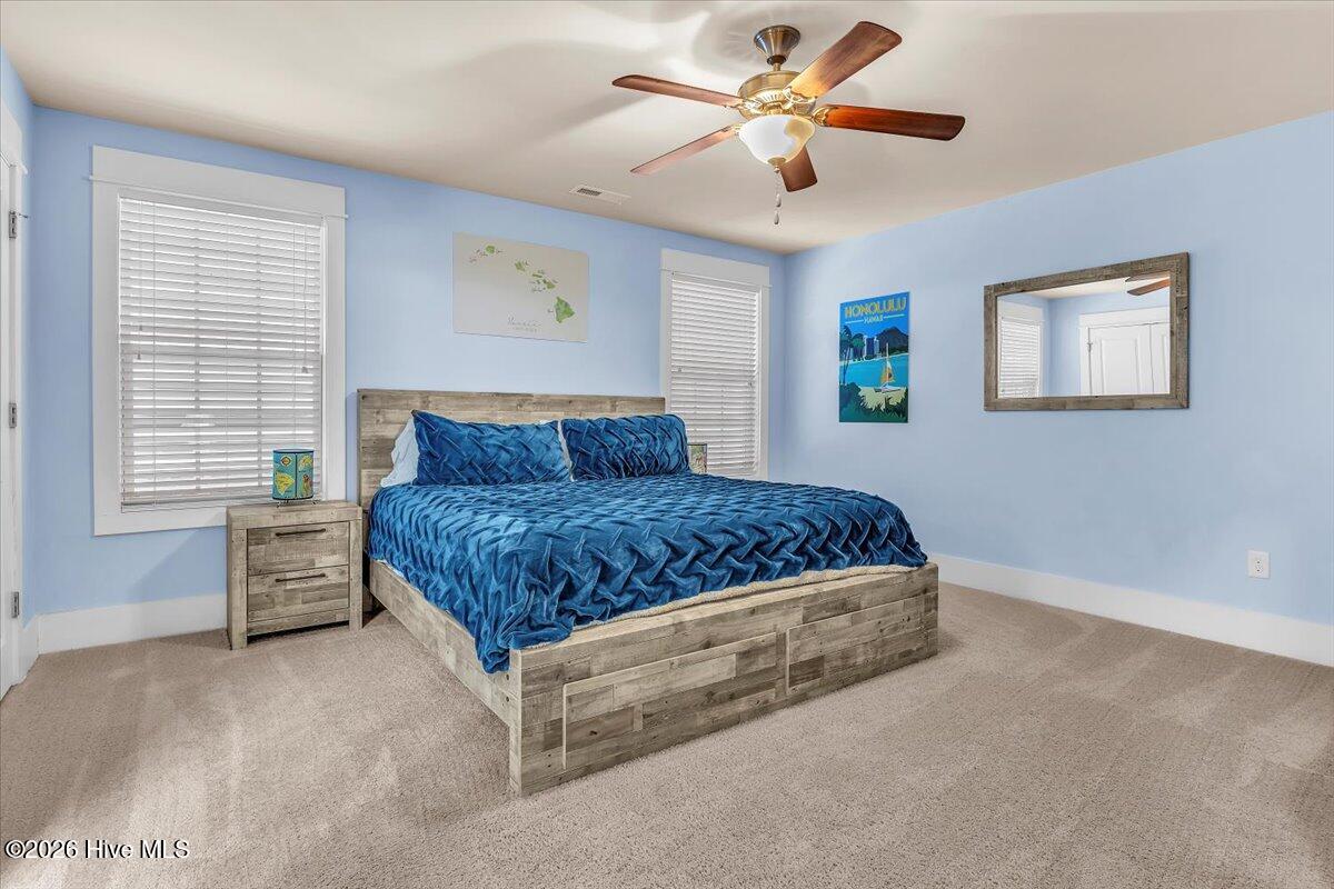 100551826 | Photo 37