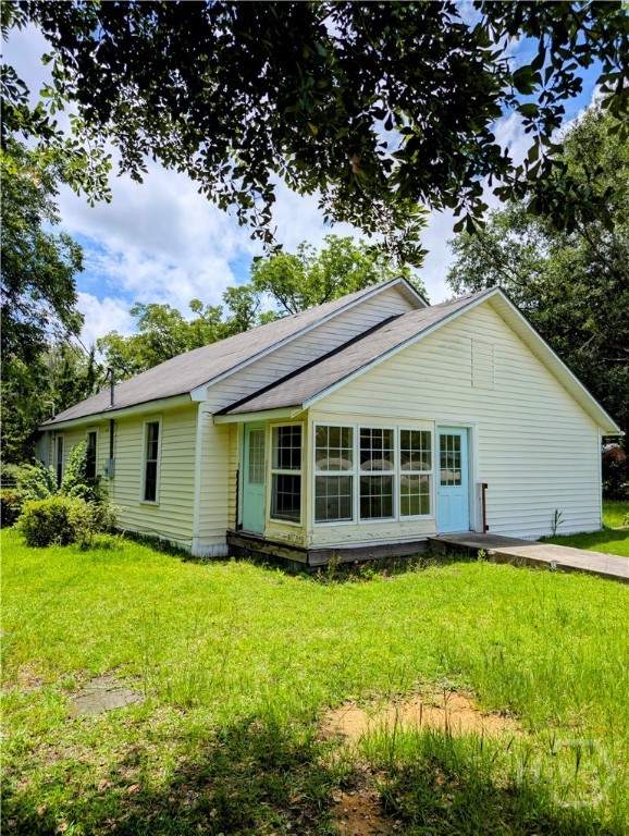 Property at 912 5th Avenue