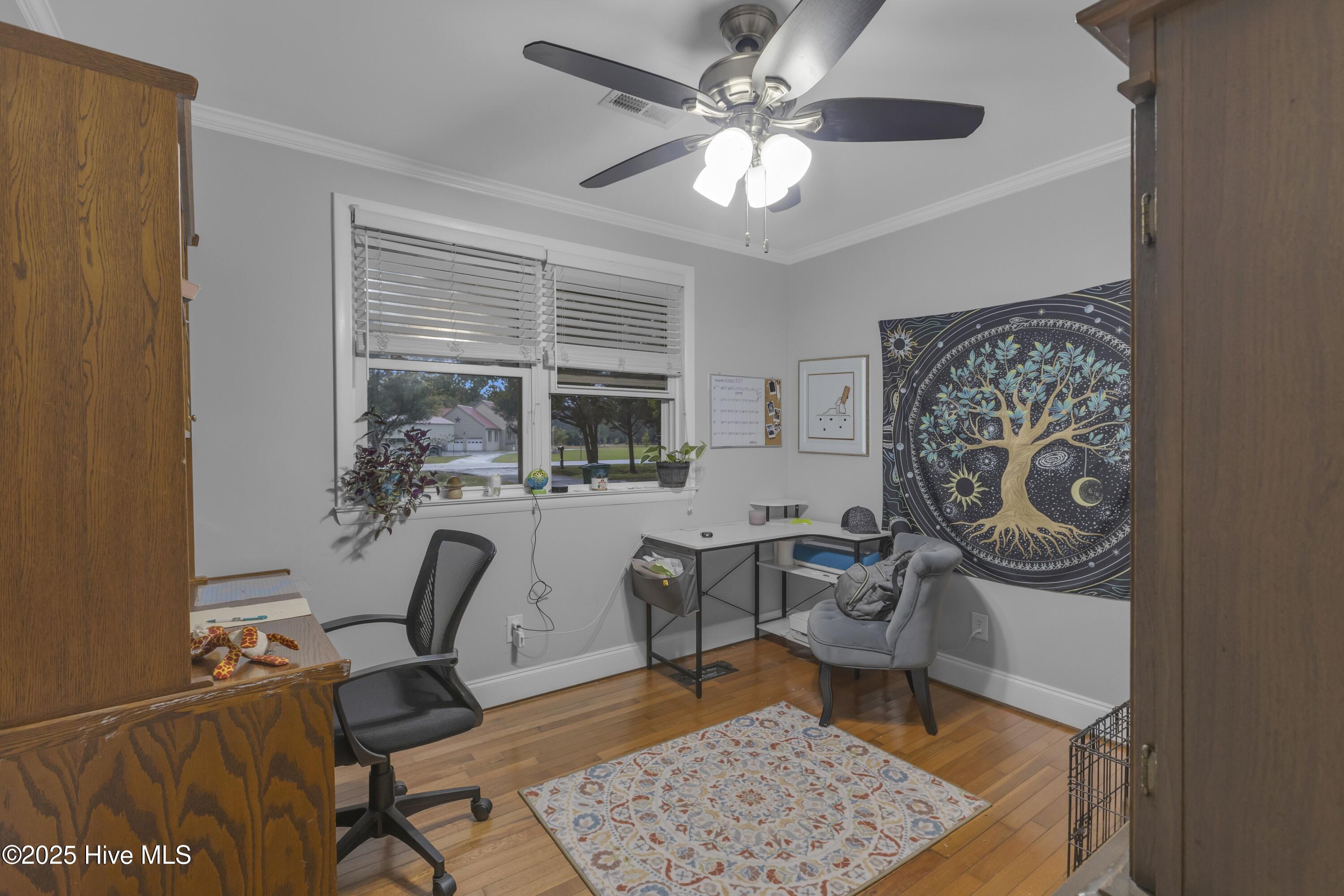 100538970 | Photo 25